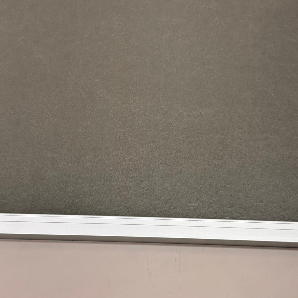 UNIVERSAL Natural Cork Board w/ Satin Finished Aluminum Frame 24"X18" UNV-43612