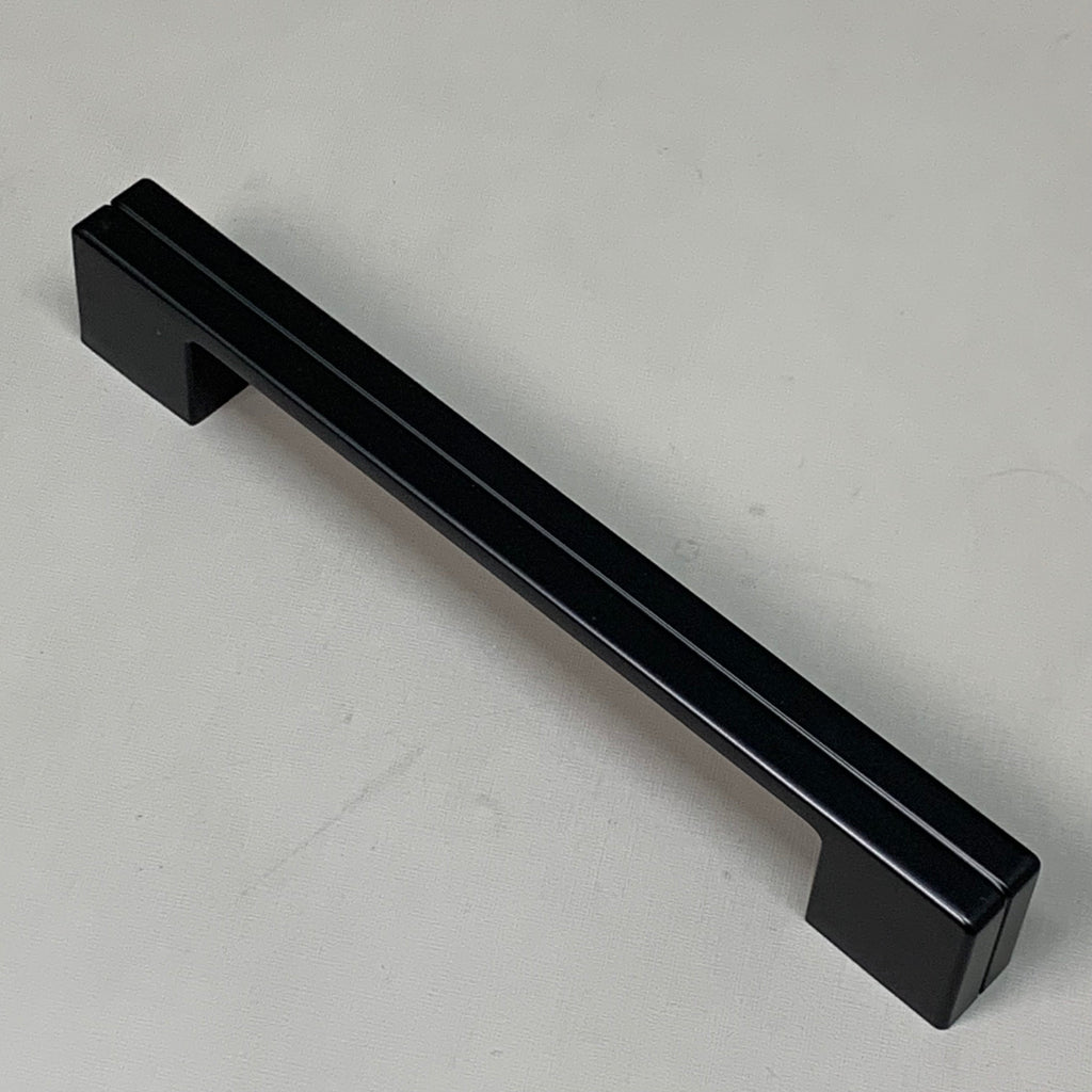 BERENSON 25 PACK!! Skyline Pull Handle Matte Black 160mm CC 9205-1055-P