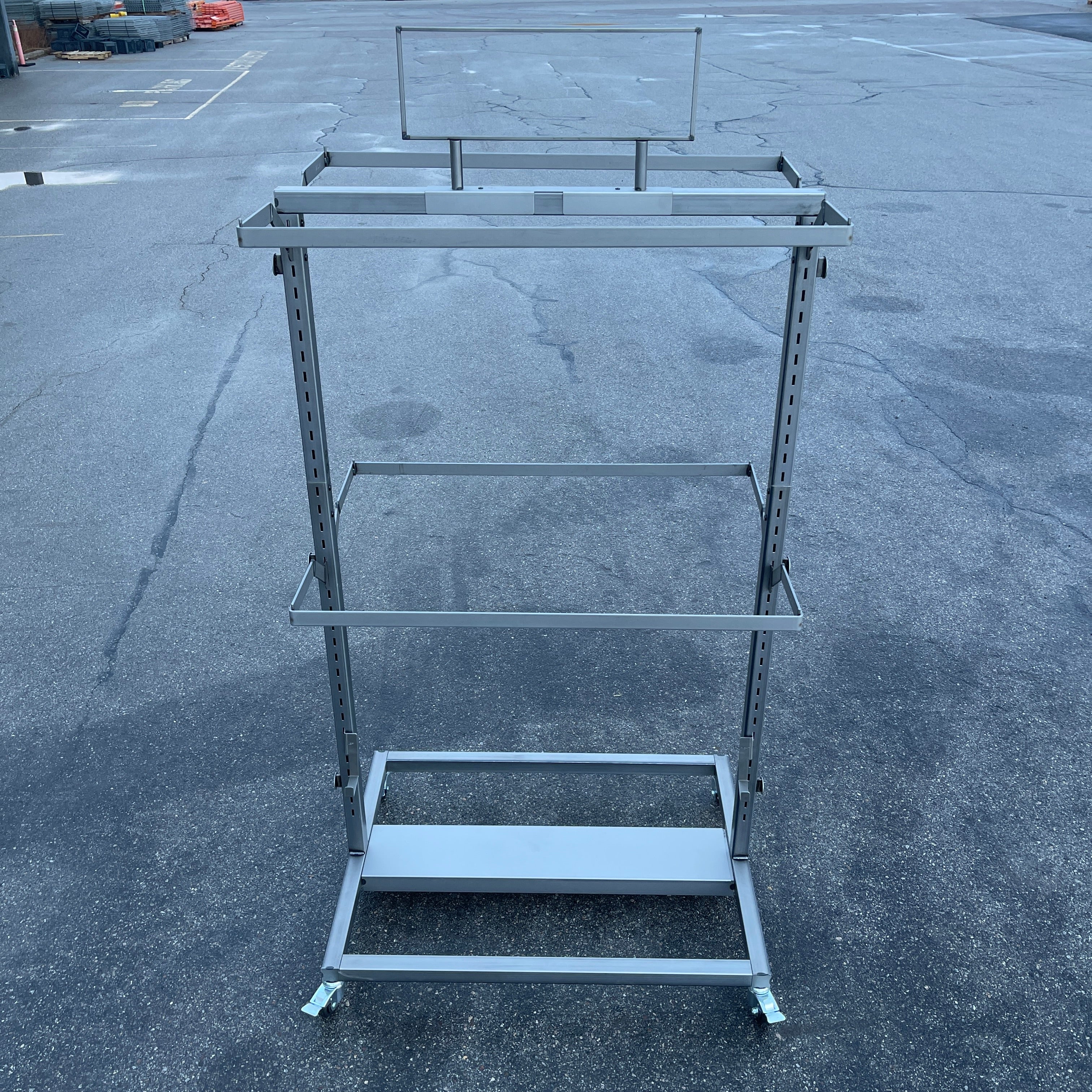 GRAND + BENEDICTS Mobile Core 4-Way Display Rolling Shelf Rack 943-GB4133-18 (New)