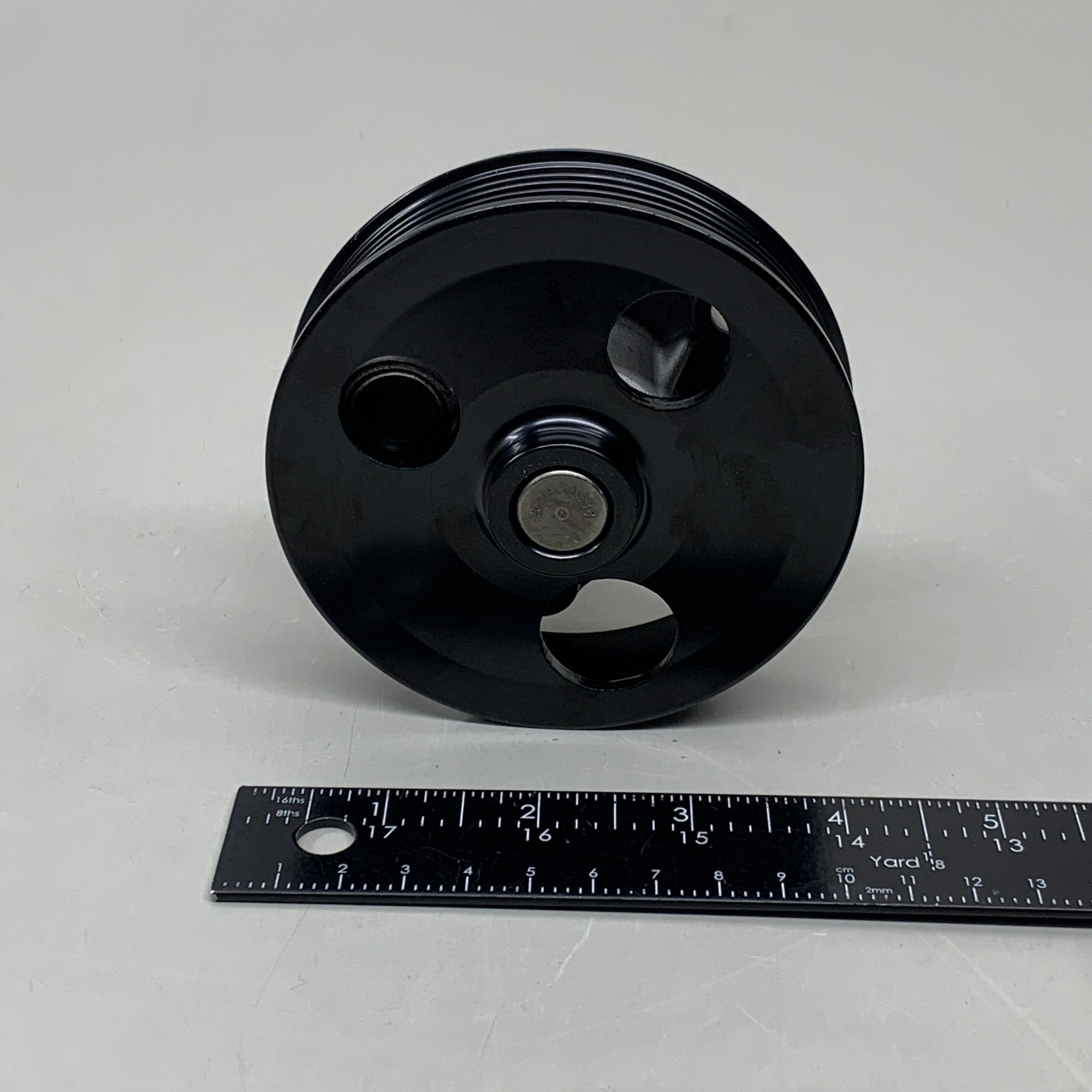 GMB Engine Water Pump for Volkswagen Vehicles 187412 180-9070