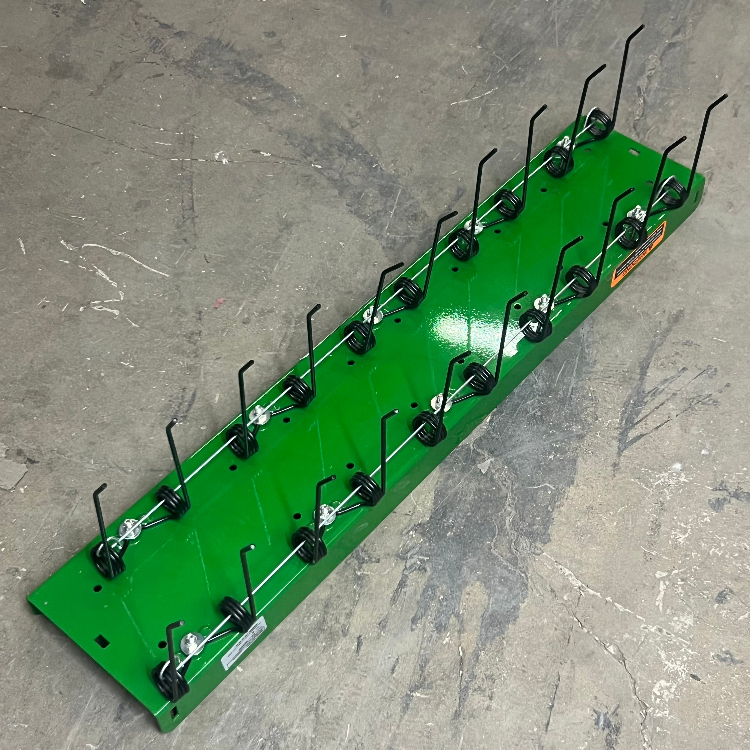 JOHN DEERE Thatcherator  & Spreader 40" Inch w/Manual TA-400JD