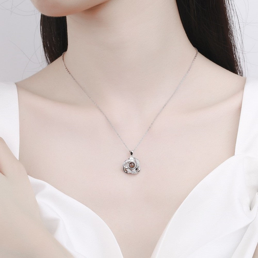 100 languages, I love you. Projection necklace, simple and fashionable, spiral pendant, collarbone chain