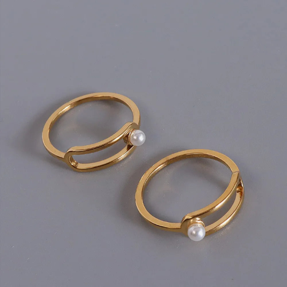 Geometric Circular Pearl Ring Titanium Steel PVD Vacuum Gold Plating Non fading Simple and Versatile Handpiece