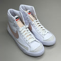 NIKE Blazer Mid '77 Retro Sneakers SZ Womens 12 Mens 10.5 White/Pink CZ1055 118