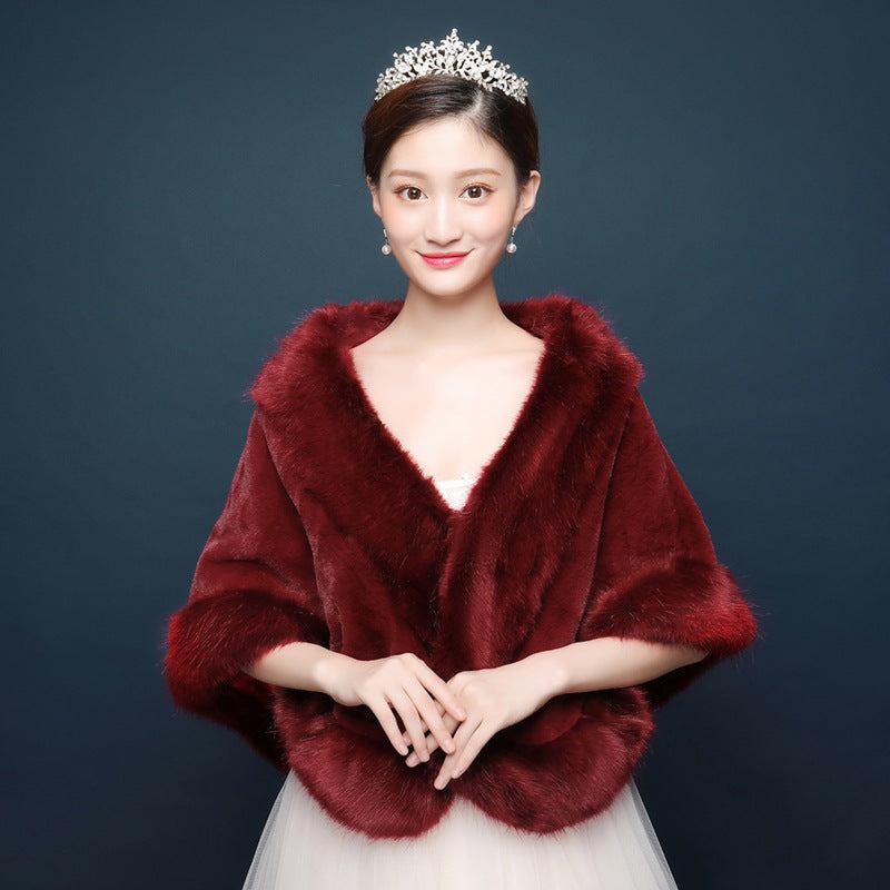 Bride's wedding dress fur shawl women's warm white cloak cheongsam jacket red cloak