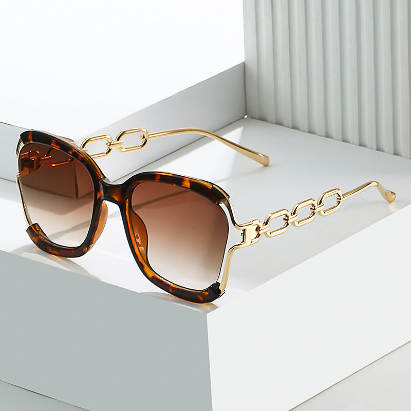 Chains Sunglasses European and American Street Photography Fashion Trend Metal Hollow Brushed Glasses UV400