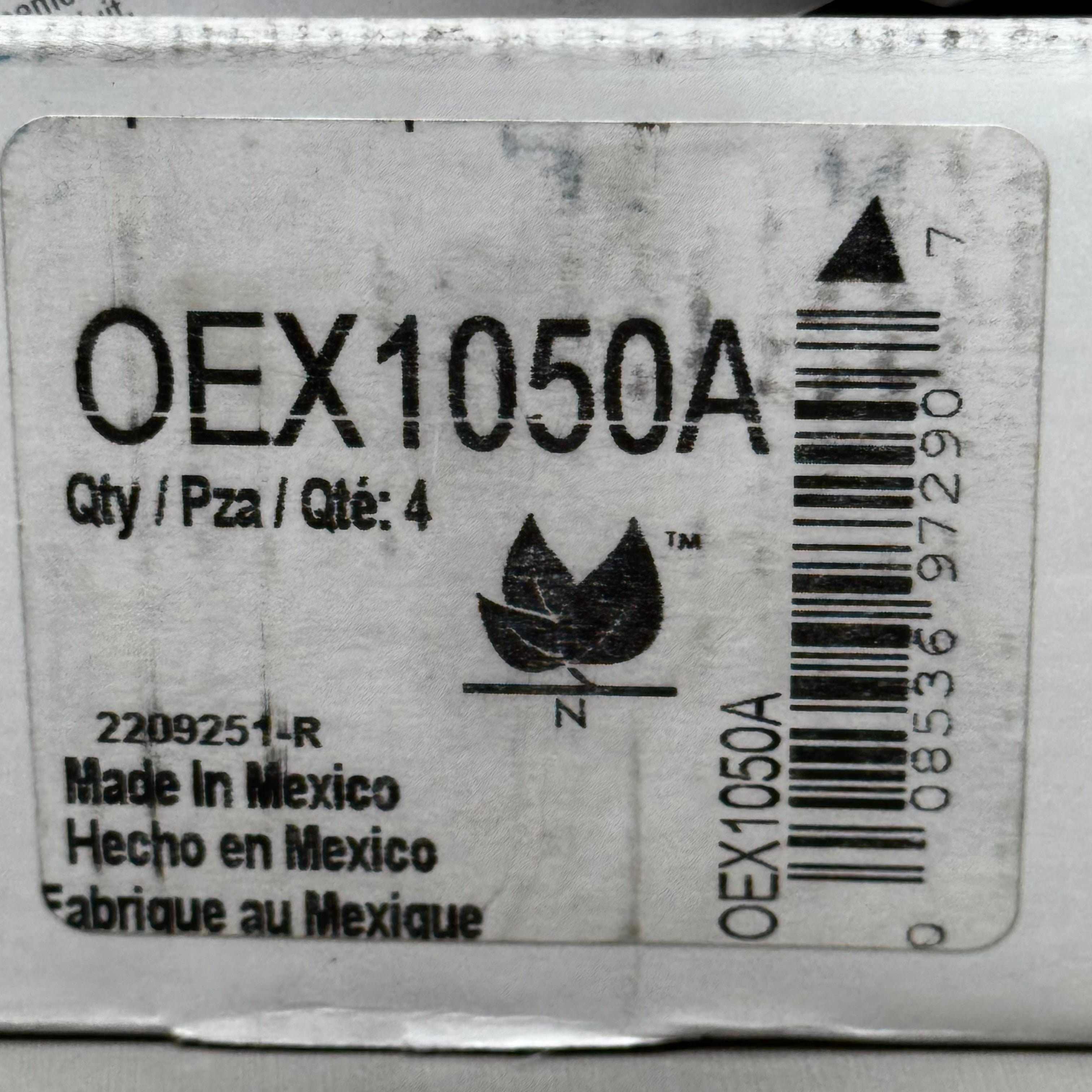 WAGNER OEx Ceramic Disc Brake Pad Set 5 1/2" x 3" Grey OEX1050A