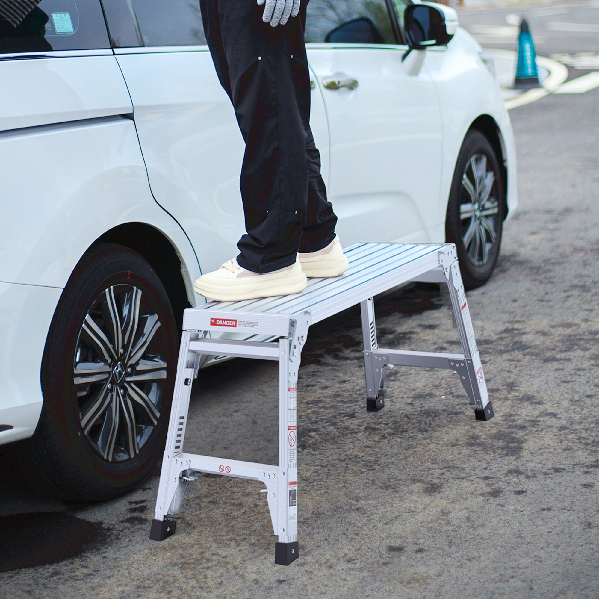Aluminum Work Platform Large Size Step Stool Folding Portable Work Bench 40" Width Telescopic Feet 22" -27.5" Height Adjustable