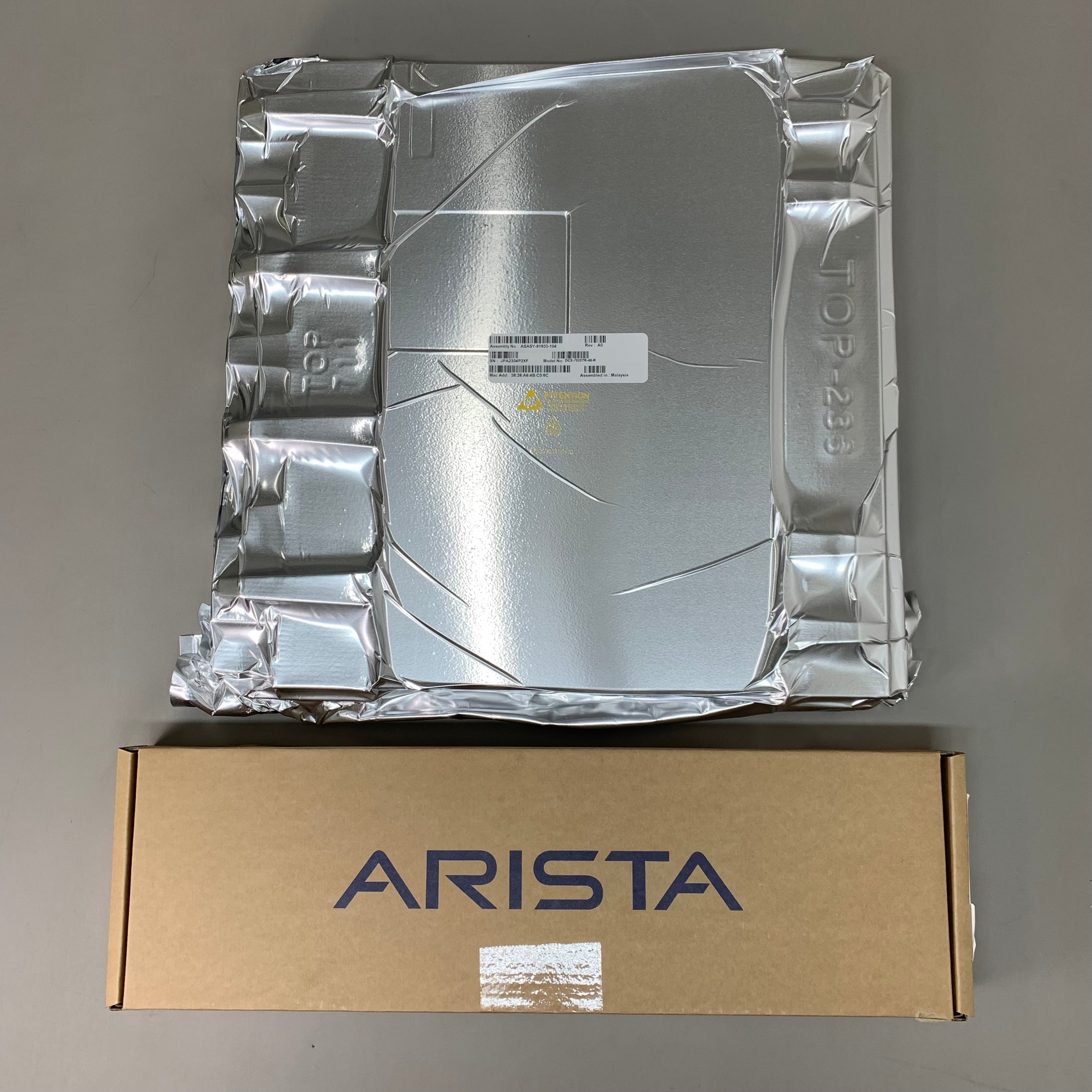ARISTA Network Switch Back-to-Front Airflow 48-Port 1GE & 6-10GE SFP+ Uplinks (New Other)