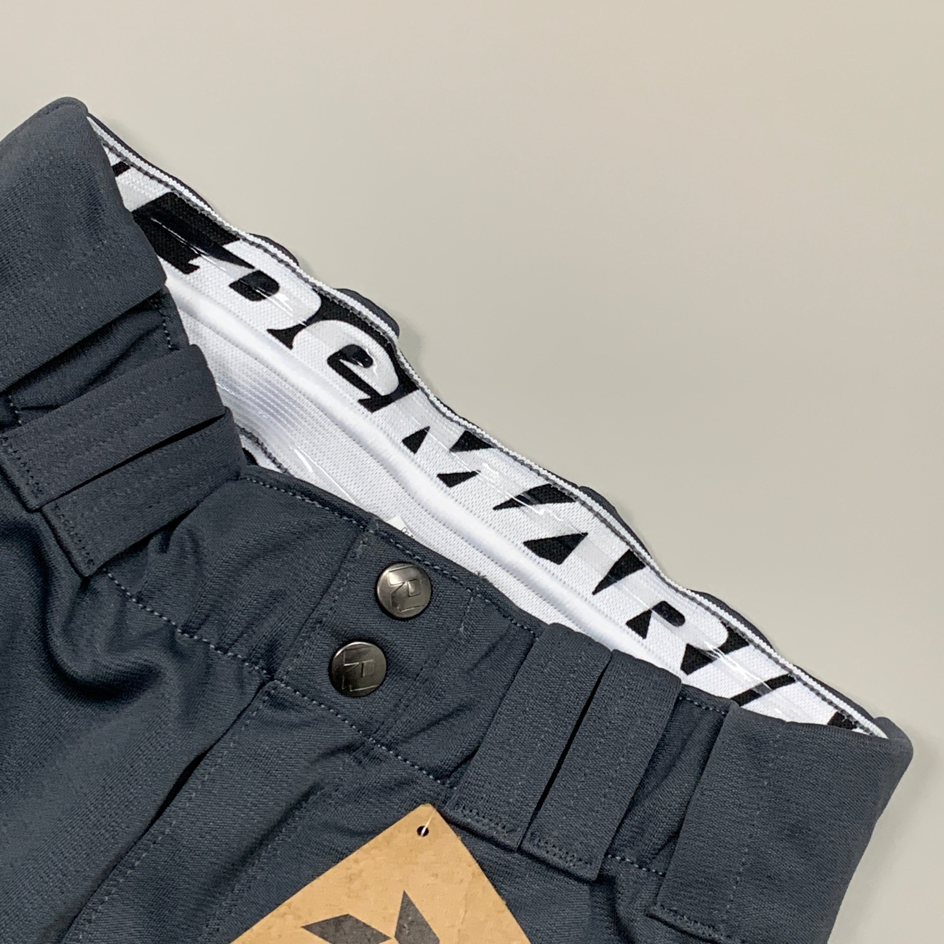 Pallet of DEMARINI 68 Fierce Fastpitch Belted Softball Pant Women's Sz L Grey WTD4040CHGL