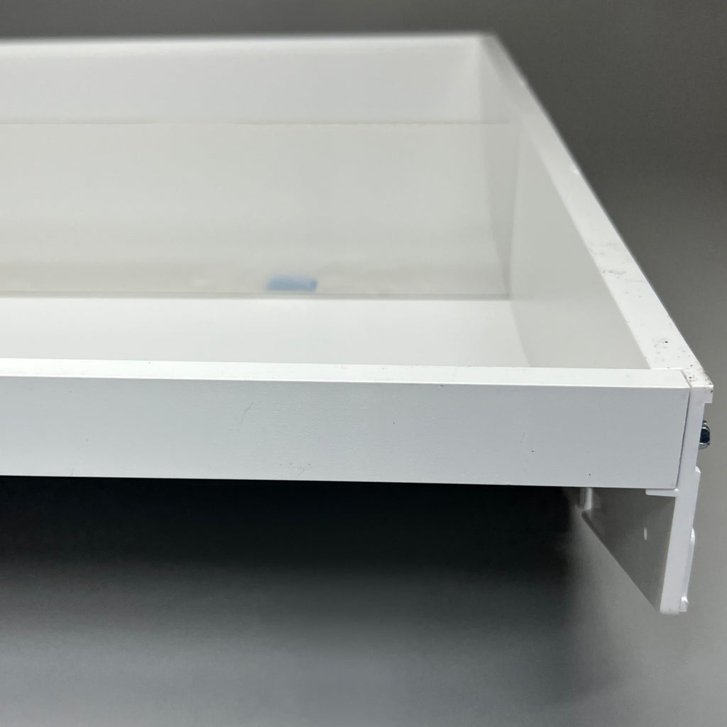METALUX COOPER Lighting Solutions SkyRidge LED Troffer 24”x 24” 22SR-LD2-29-C-UNV-L835-CD1-U