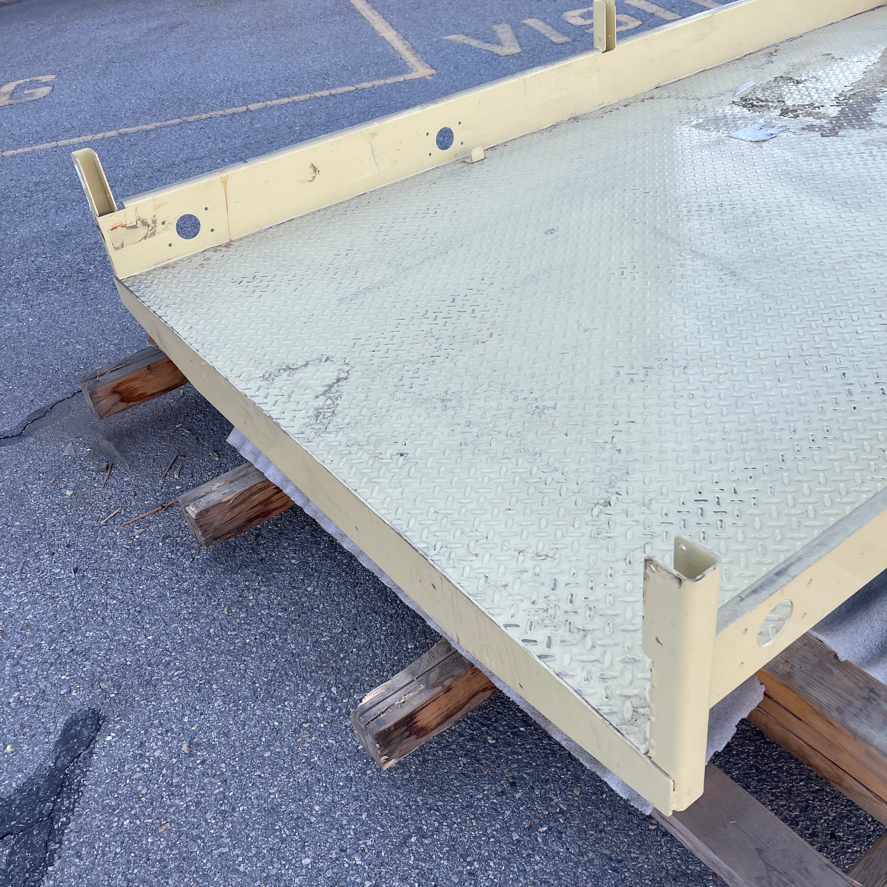 Platform Weldment ONLY for JLG Scissor Lift (3369/4069) w/ Diamond Plate Steel 3510795 (New Other)
