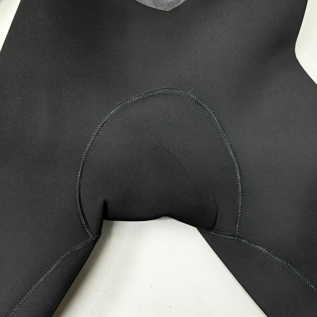 MYSTIC Majestic 2022 Fullsuit Back-zip Knitflex+ 4/3mm Sz L Black 35000.220006