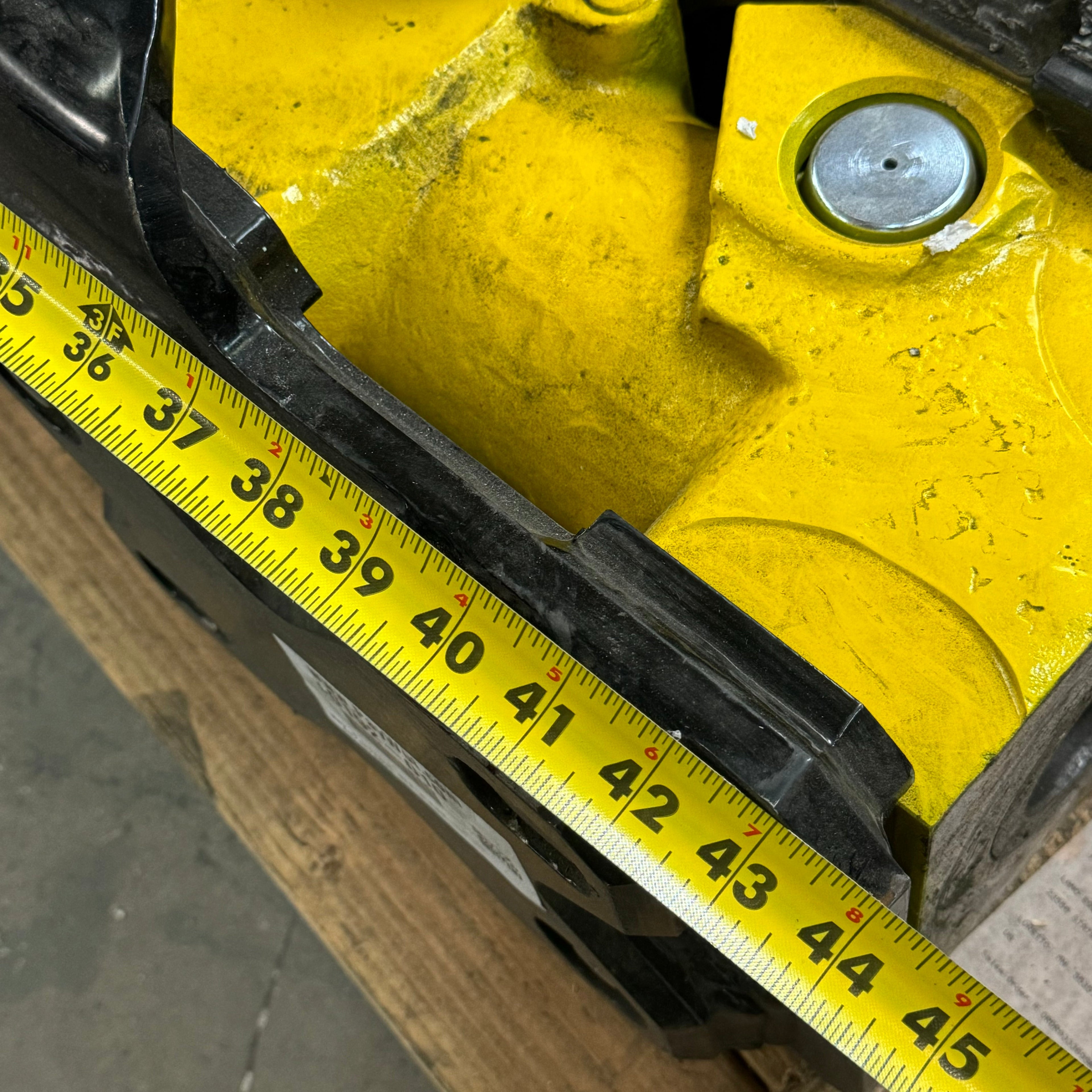 STANLEY Mounted Hydraulic Breaker 4-Position Cradle Bracket MB10E00