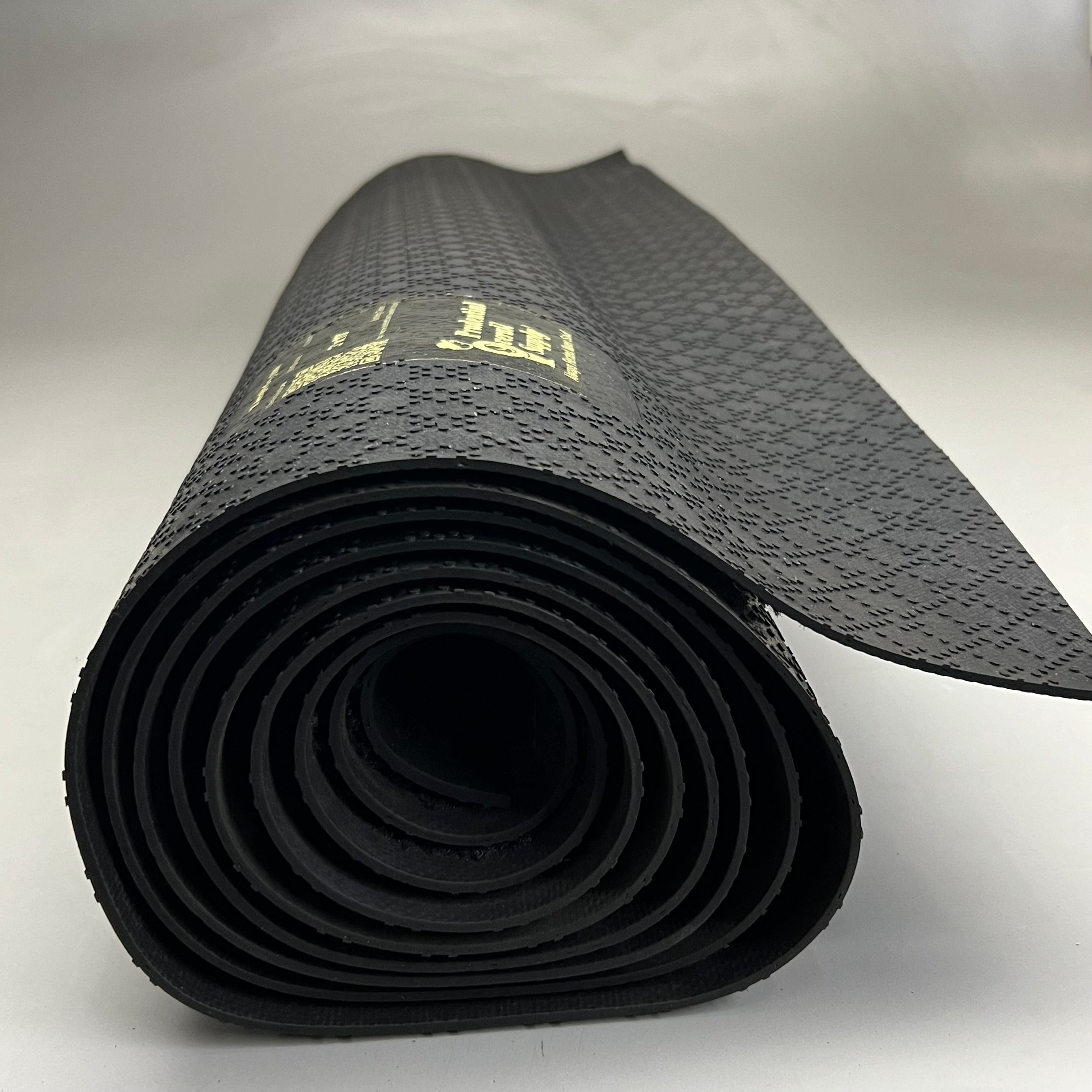 Z@ PRUDENTIAL Commercial Office Mat / Rug Size & Color Varies LOCAL PICKUP ONLY Qty: 1 (Pre-Owned, AS-IS)