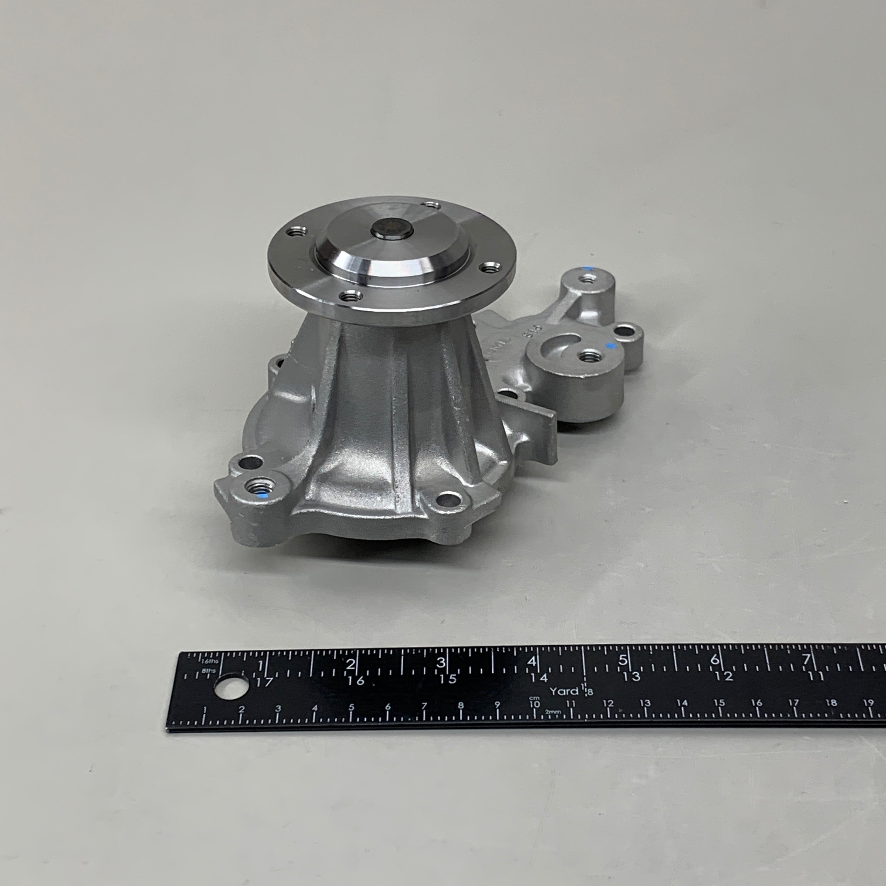 GMB Engine Water Pump for Suzuki/Pontiac/Geo/Chevrolet Vehicles 187412 165-1150