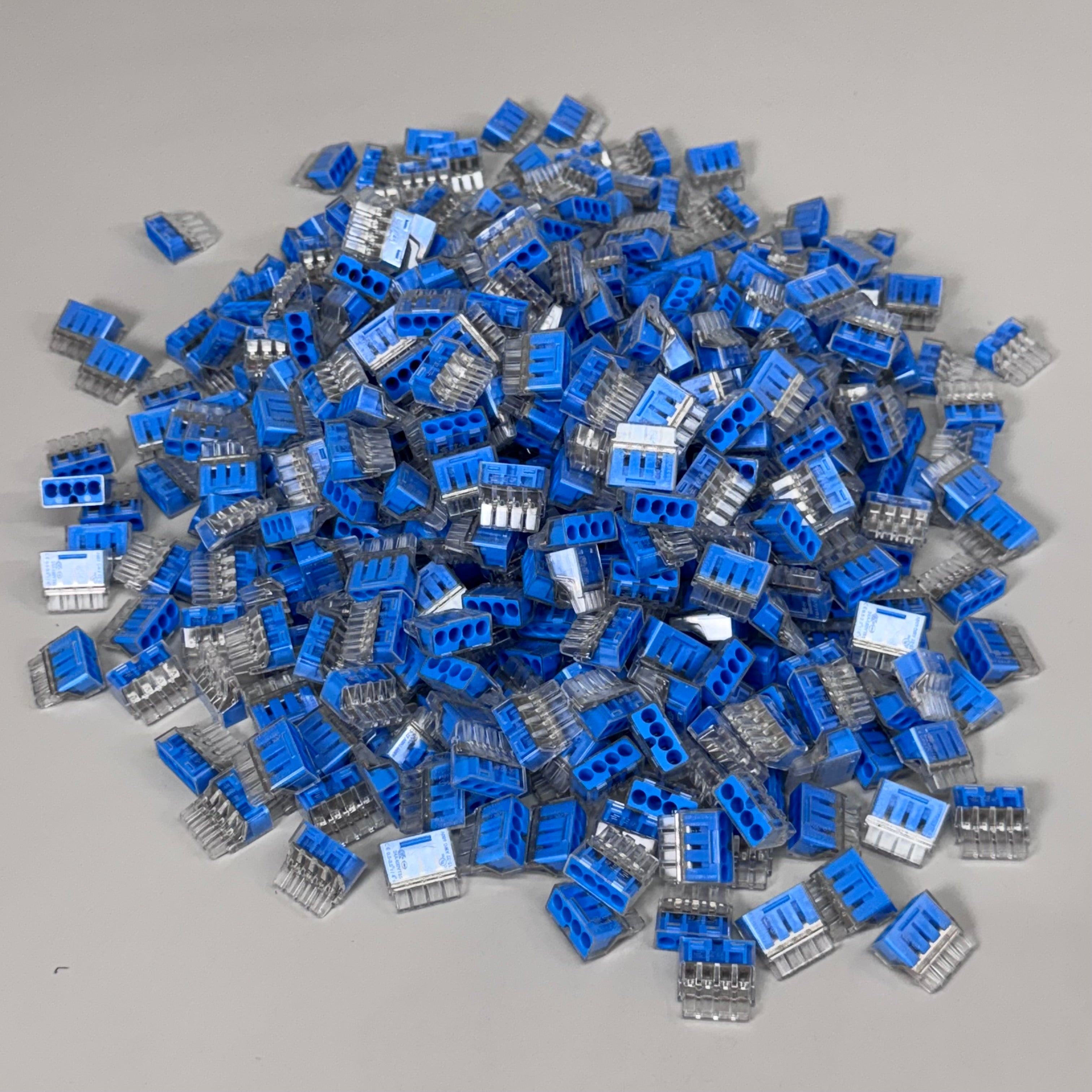 TE CONNECTIVITY (480 PACK) Push Grip Connector 4 Wire Port 12-22 AWG 2388553-4