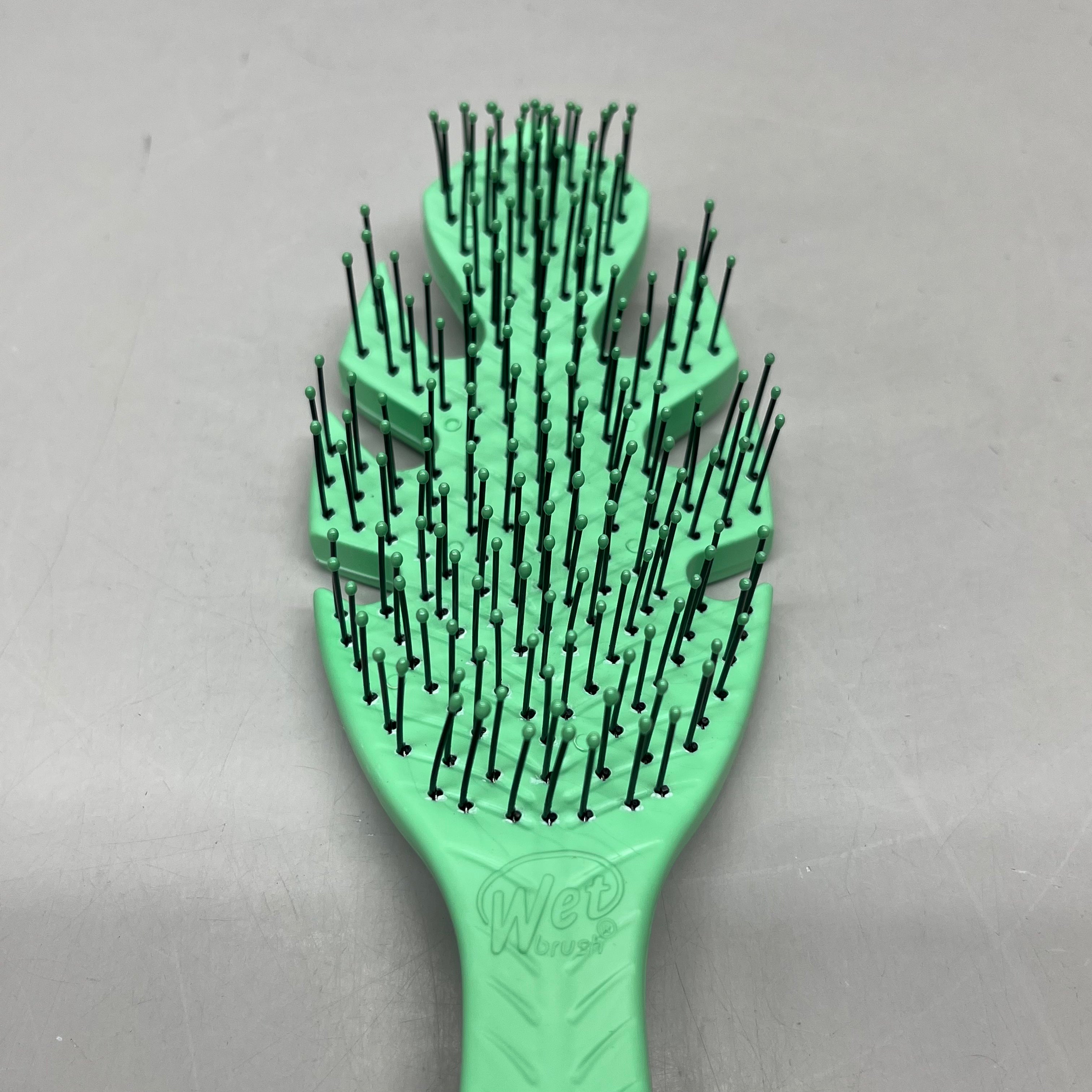WET BRUSH (2 PACK) Go Green Detangler Brush Green GYBIO830ASST