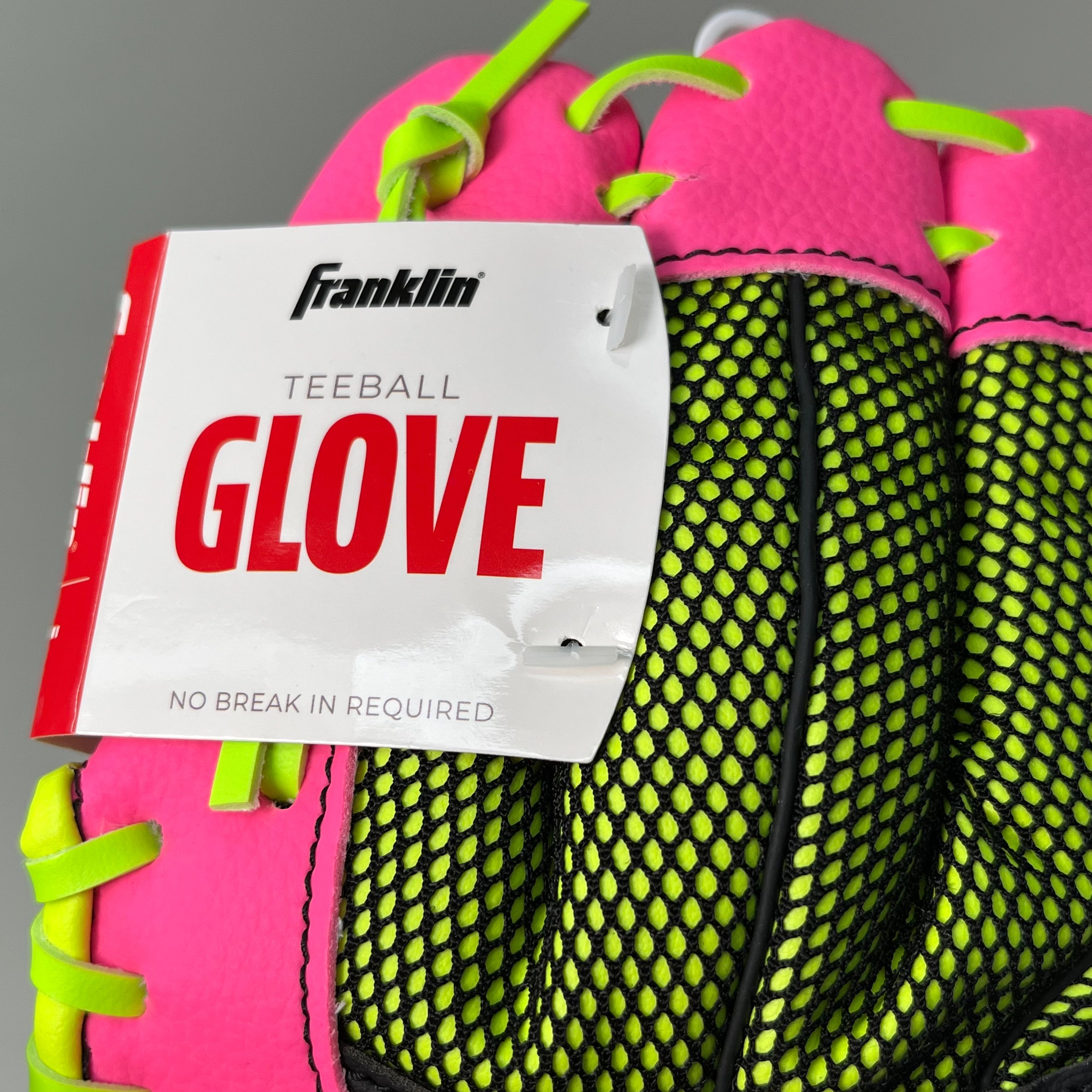 FRANKLIN Sports Youth Ball Glove Right Handed Includes Ball 9" Pink/Green 22852