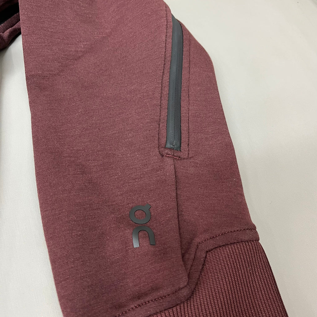 ON RUNNING Women's Active Wear Hoodie Sz-Small Mulberry 219.00346