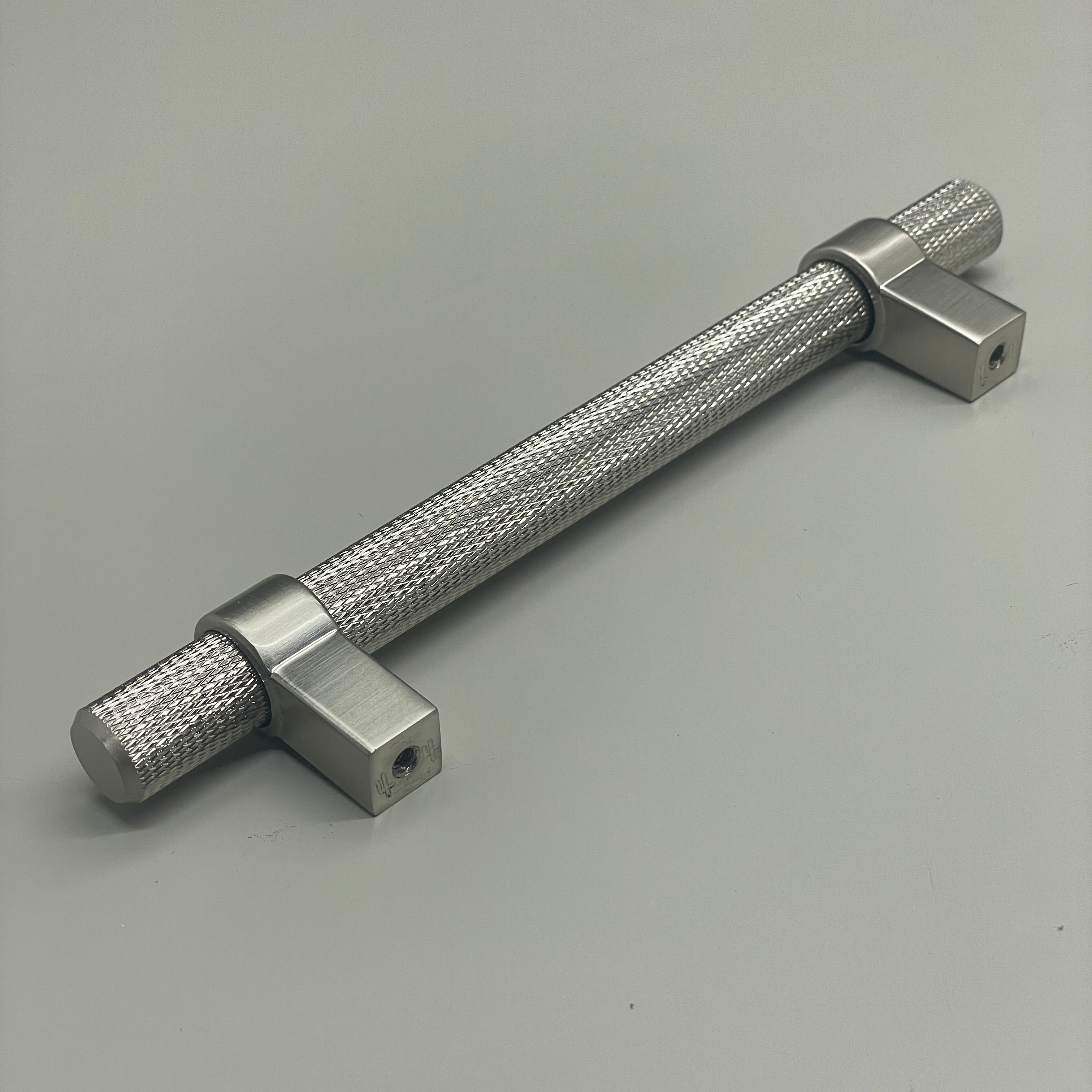 BERENSON (10 PK) Radial Reign 128mm Brushed Nickel Pull Handle 5026-4BPN-P