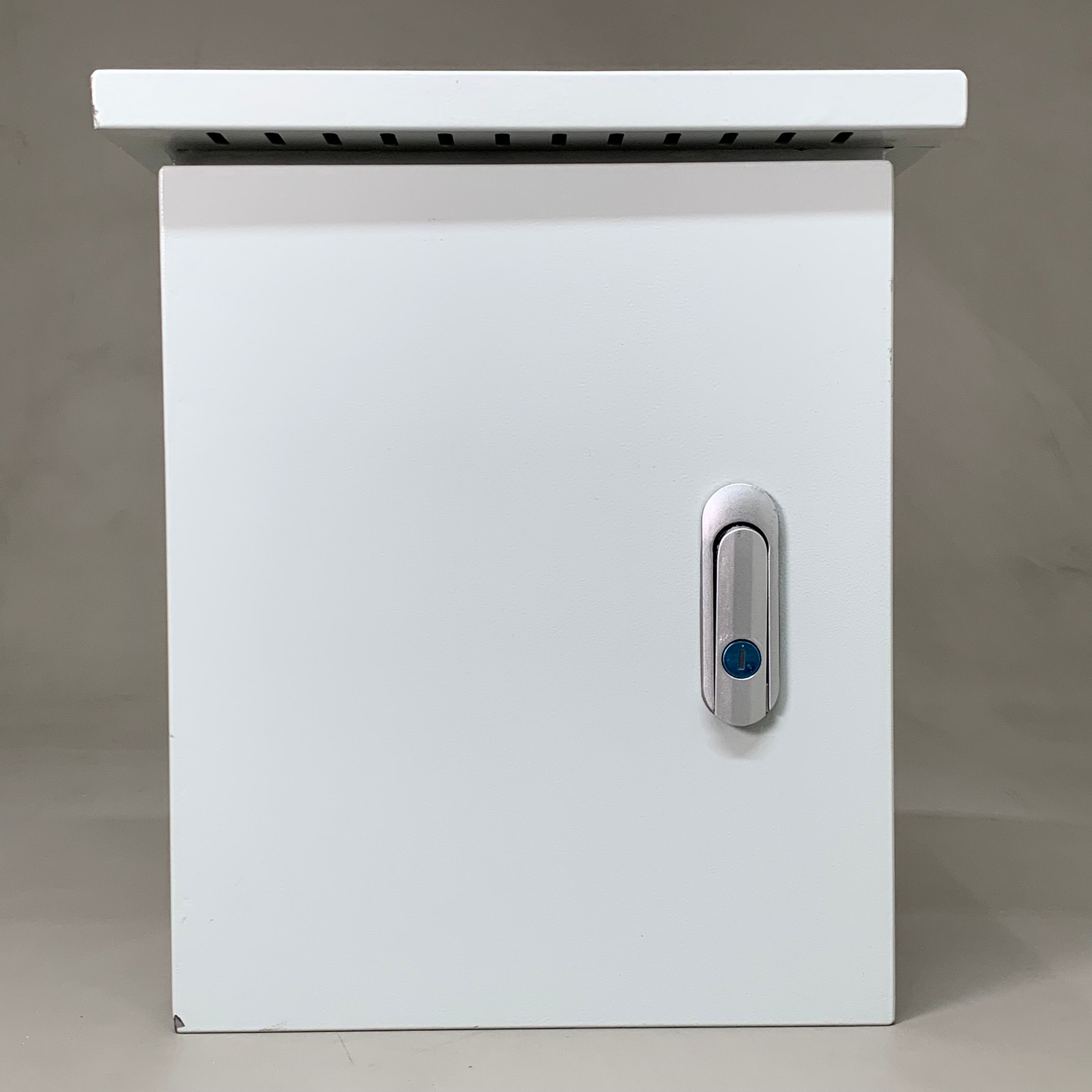 VEVOR RV Power Outlet Box Triplex Outlet Indoor/Outdoor 13.5" x 12" Grey XD-010 AS-IS