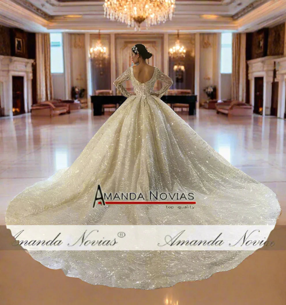 Luxury High Quality Full Beading Wedding Dress with Long Sleeves Bridal Dress Customized