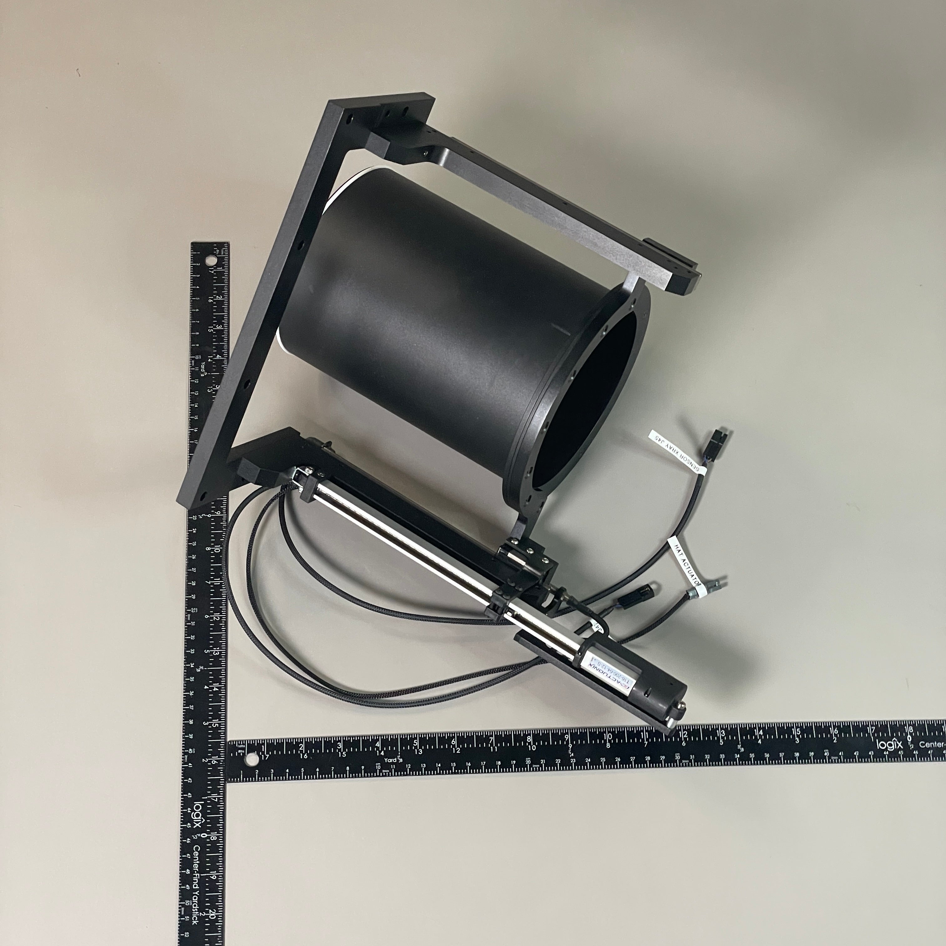 Scientific Veterinarian X-Ray Surround On Linear Rail, Actuoinix Motion Actuator & Hardware (New)