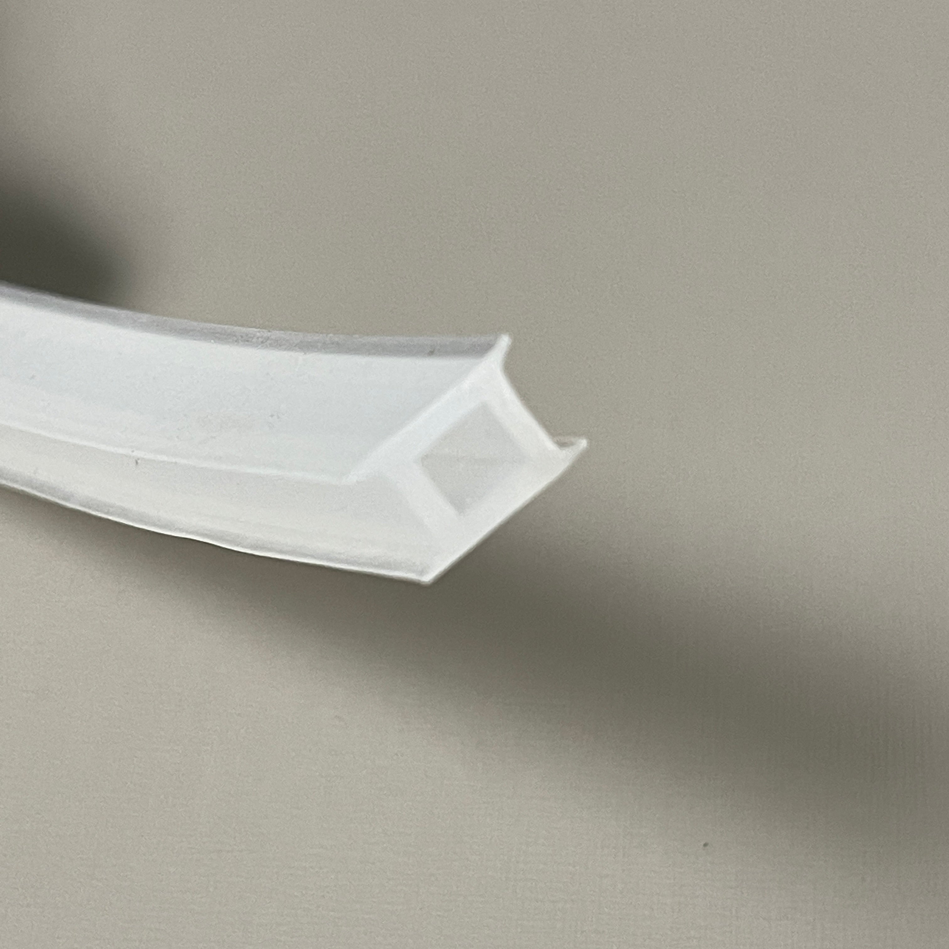 CR LAURENCE EZ Glaze Soundstrip Extruded Silicone Gasket 1/4" Clear 100' EZ14XC (New)