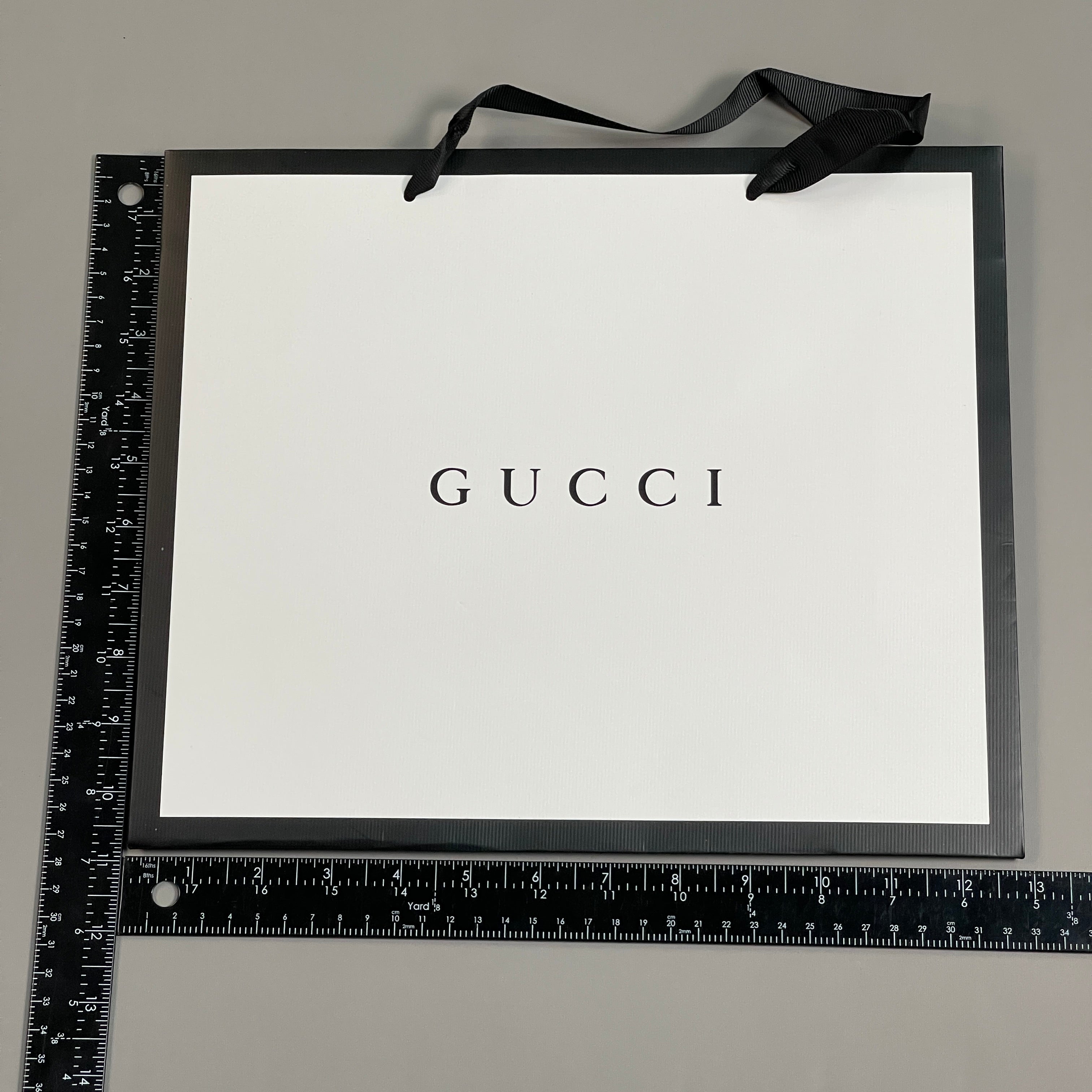 GUCCI Authentic Retail Store Gift Bag Tote Paper White / Black 13" x 11" x 4" (New)