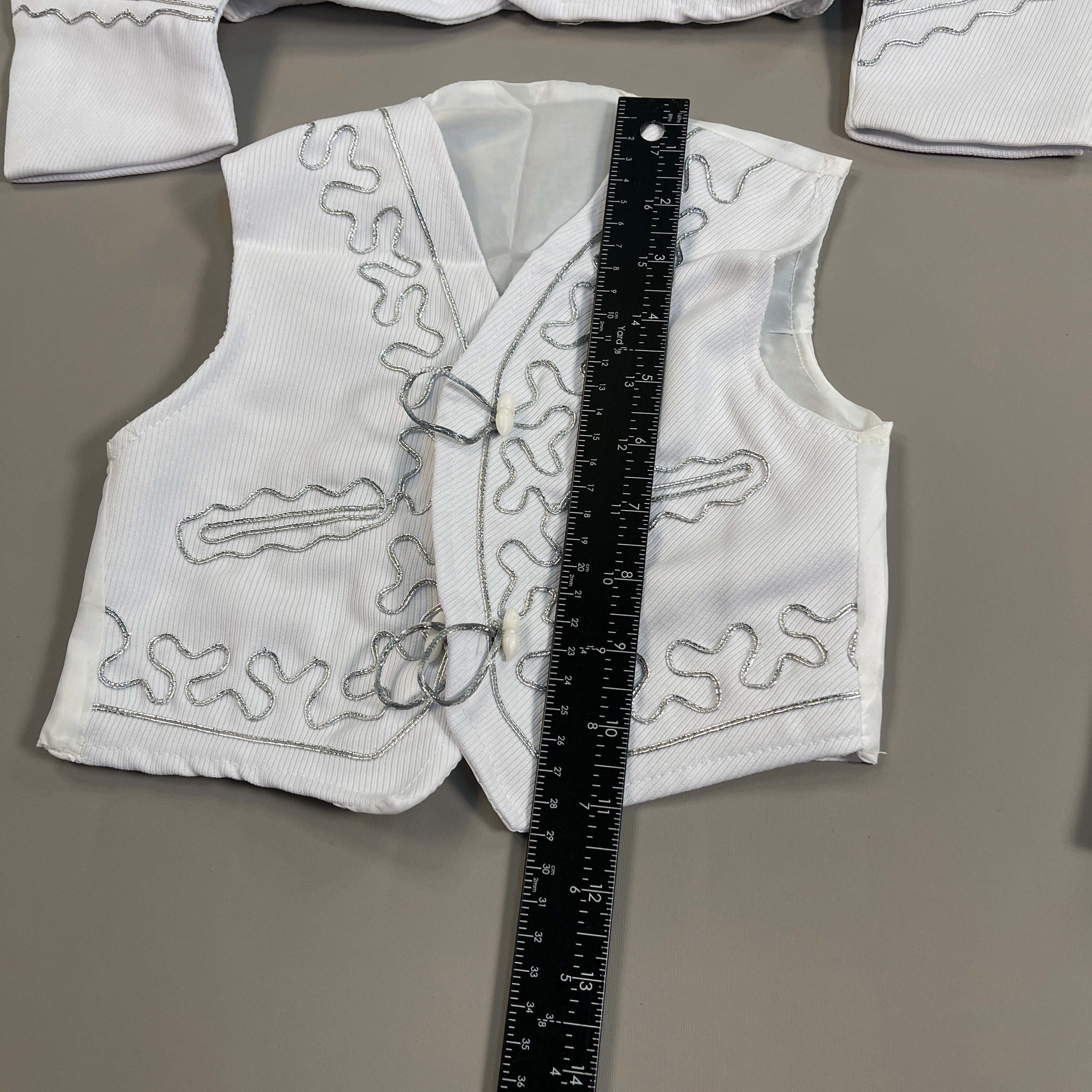 Mexican Mariachi Charro 3-Piece Suit Outfit Mayo Fiesta Dance Costume Youth Sz H50 (New)