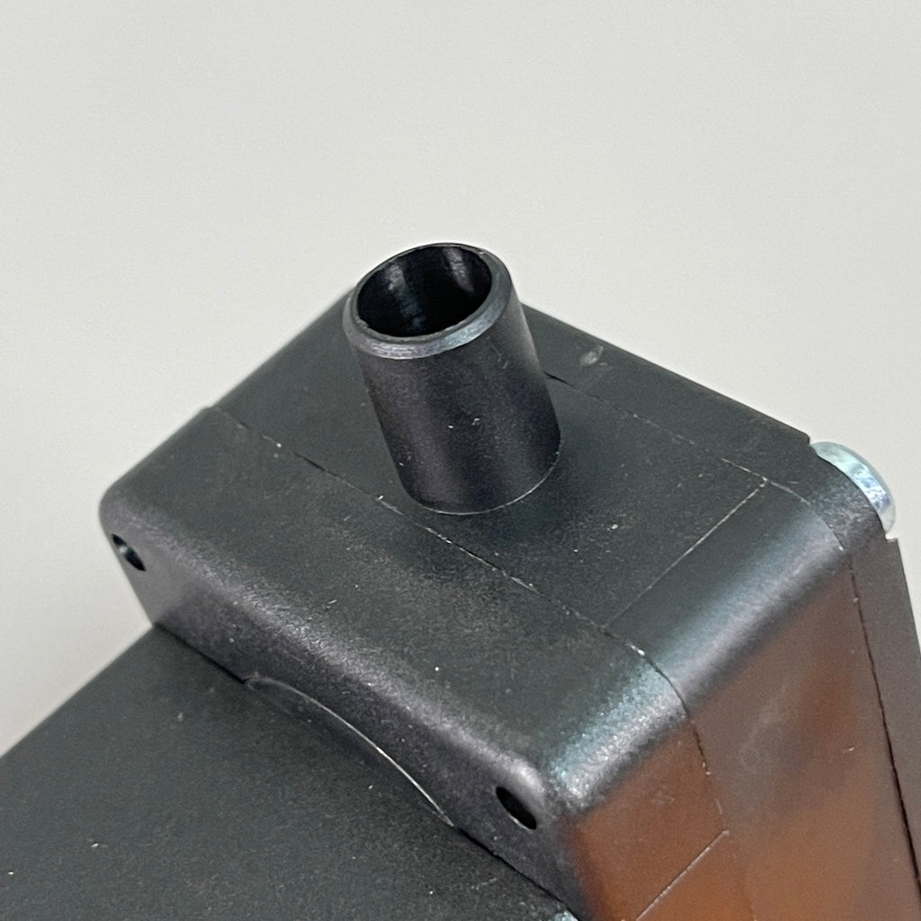 CHARLES AUSTEN PUMPS LTD Vacuum Pump Oil Free Single Stage D16 SE (P283) X02-002 (New Other)