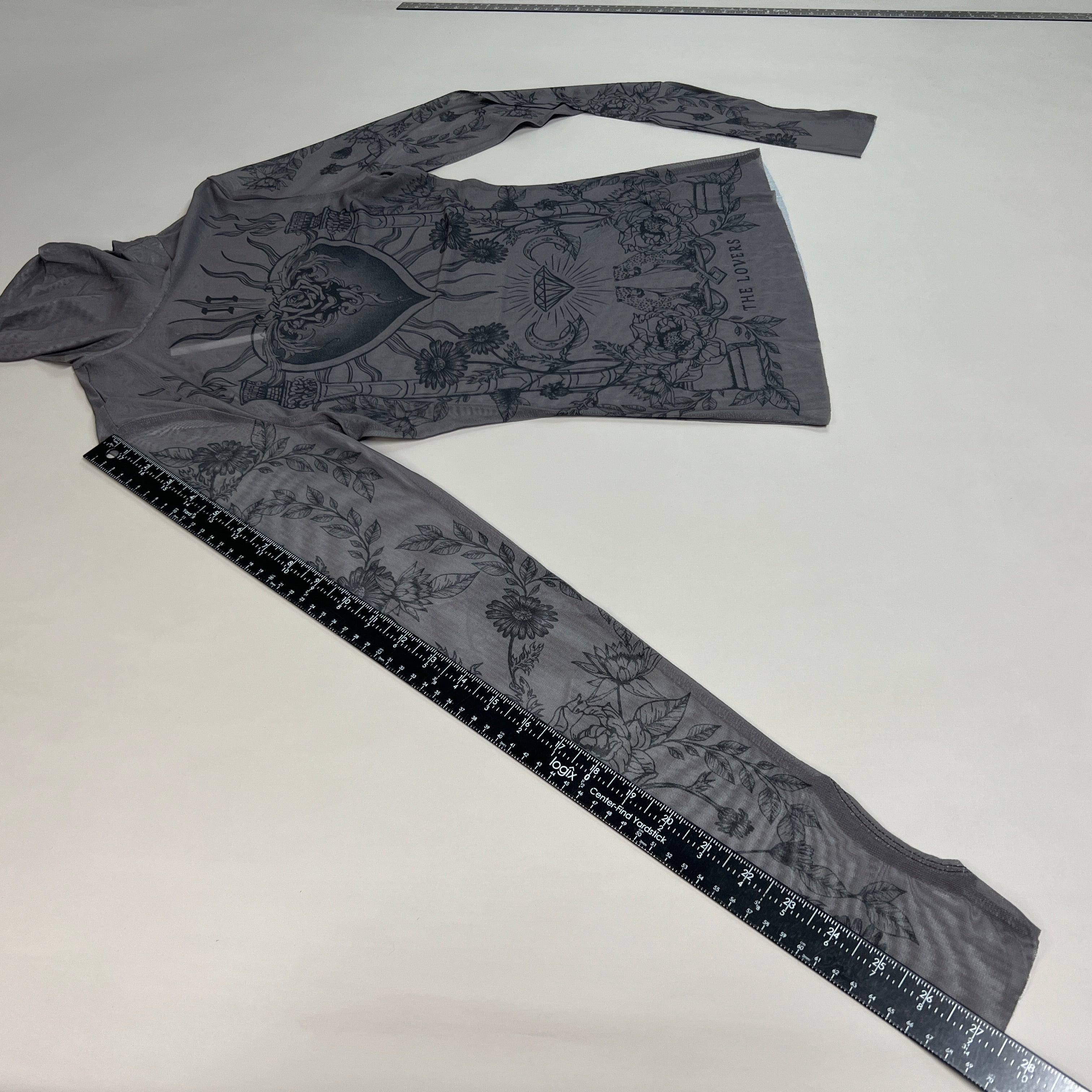 AFRM Zadie Turtleneck Pullover w/Thumb Holes Women's S Noir Tarot Card AET028103AU21 (New)