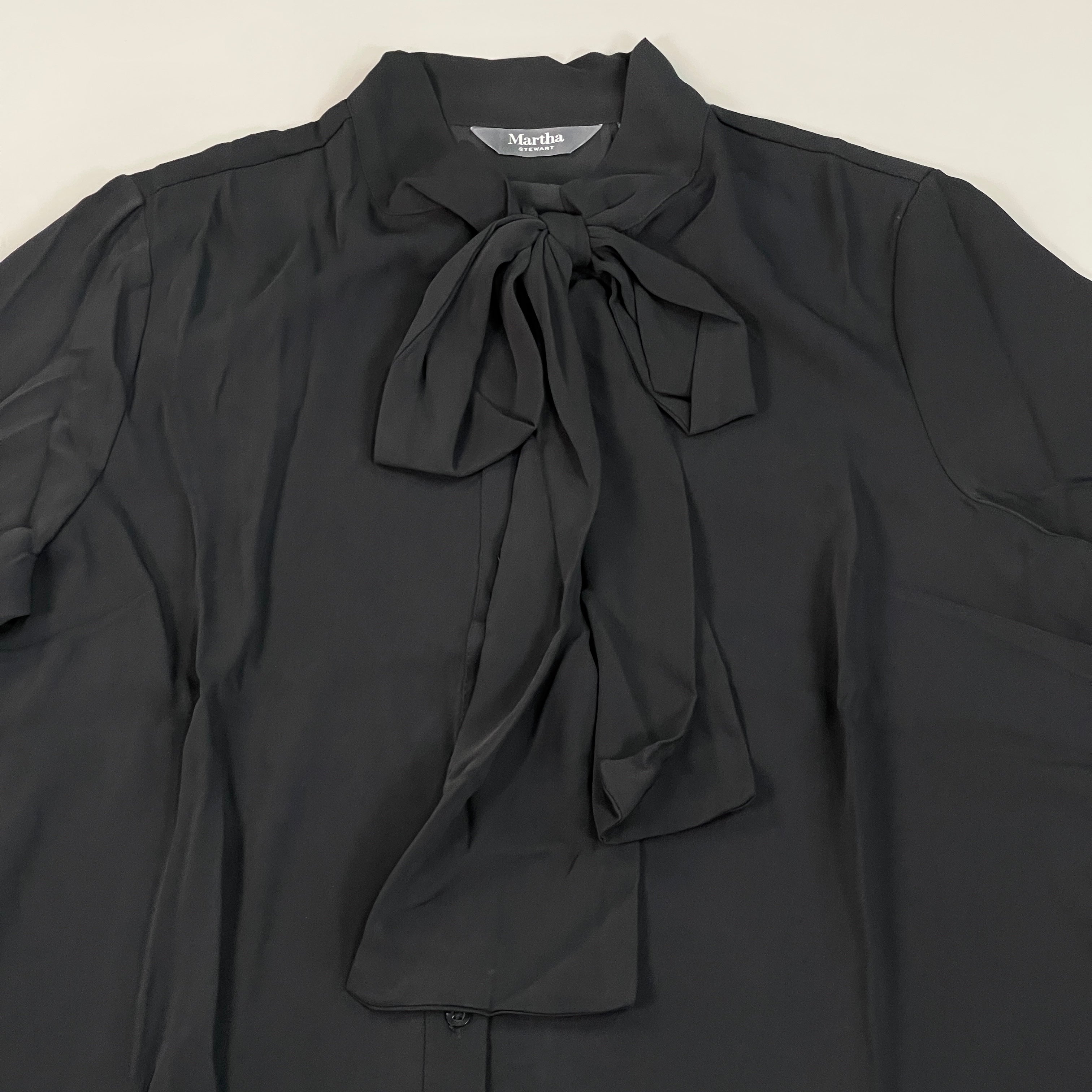 MARTHA STEWART Woven Front Button Blouse Top Tie Neck Women's Sz M Black (New)