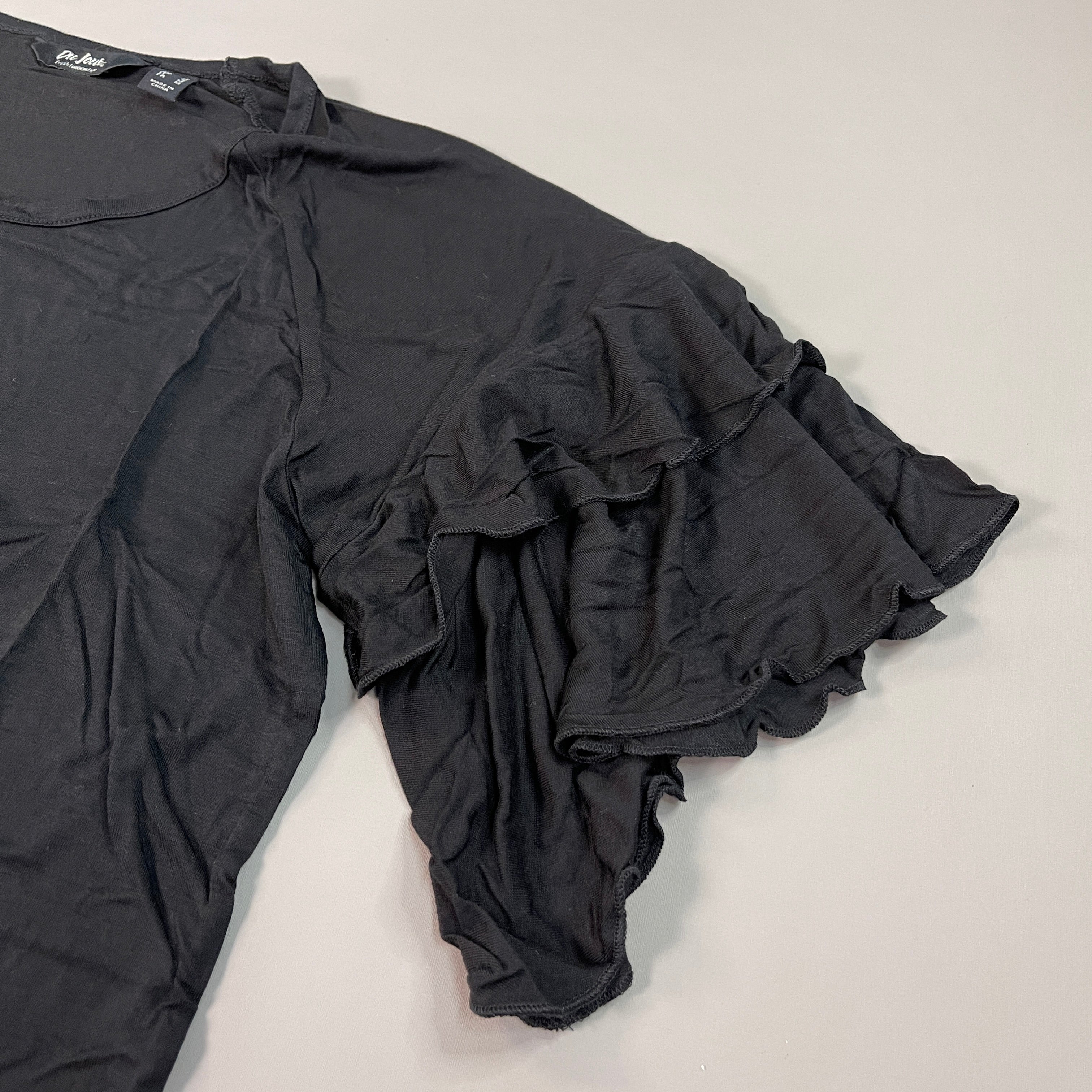 DU JOUR Ruffle Short Sleeve Swoop Neck Top Women's Sz S Black (New)