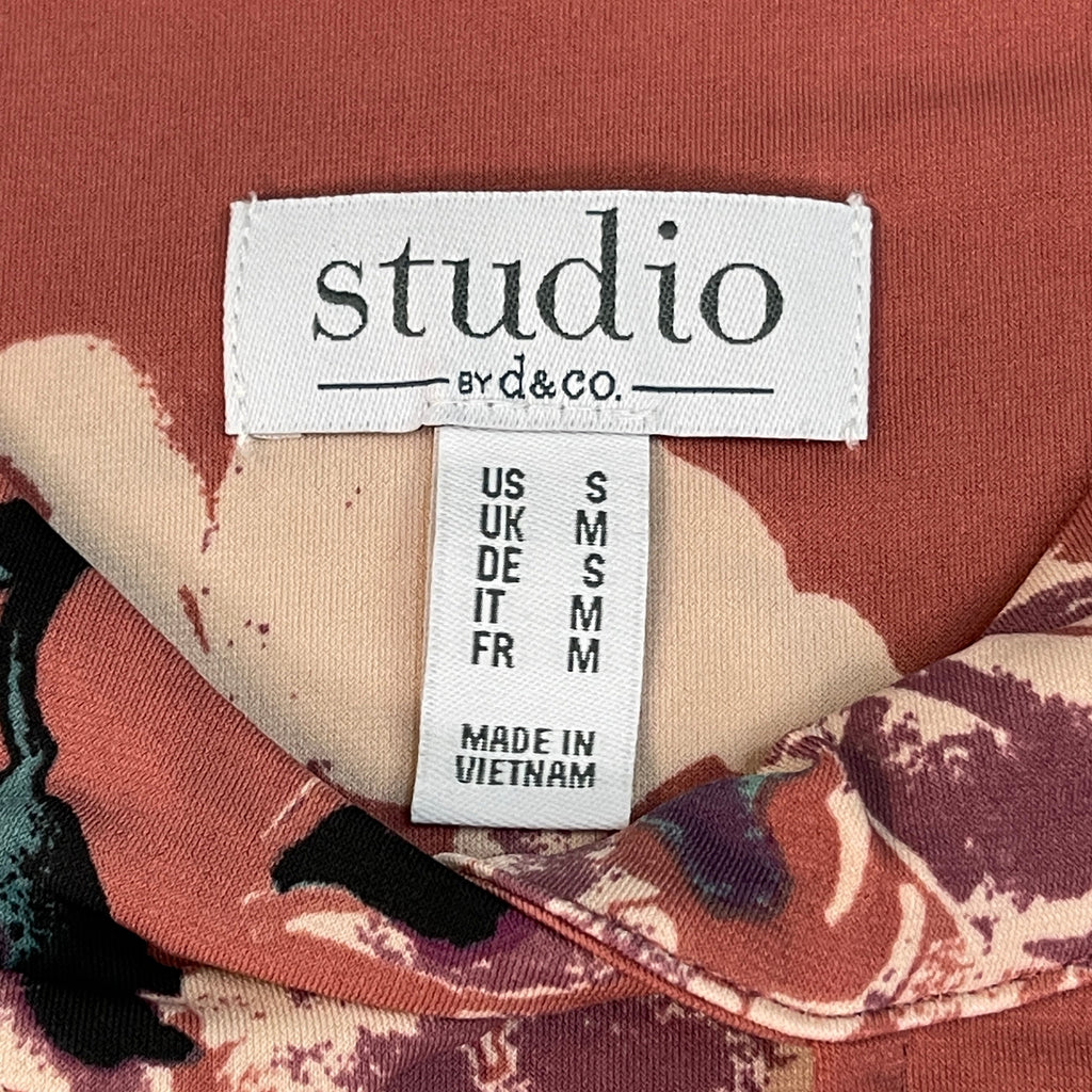 STUDIO BY D&Co Printed Long Sleeve Top Women's Sz S Classic Rose Floral (New)