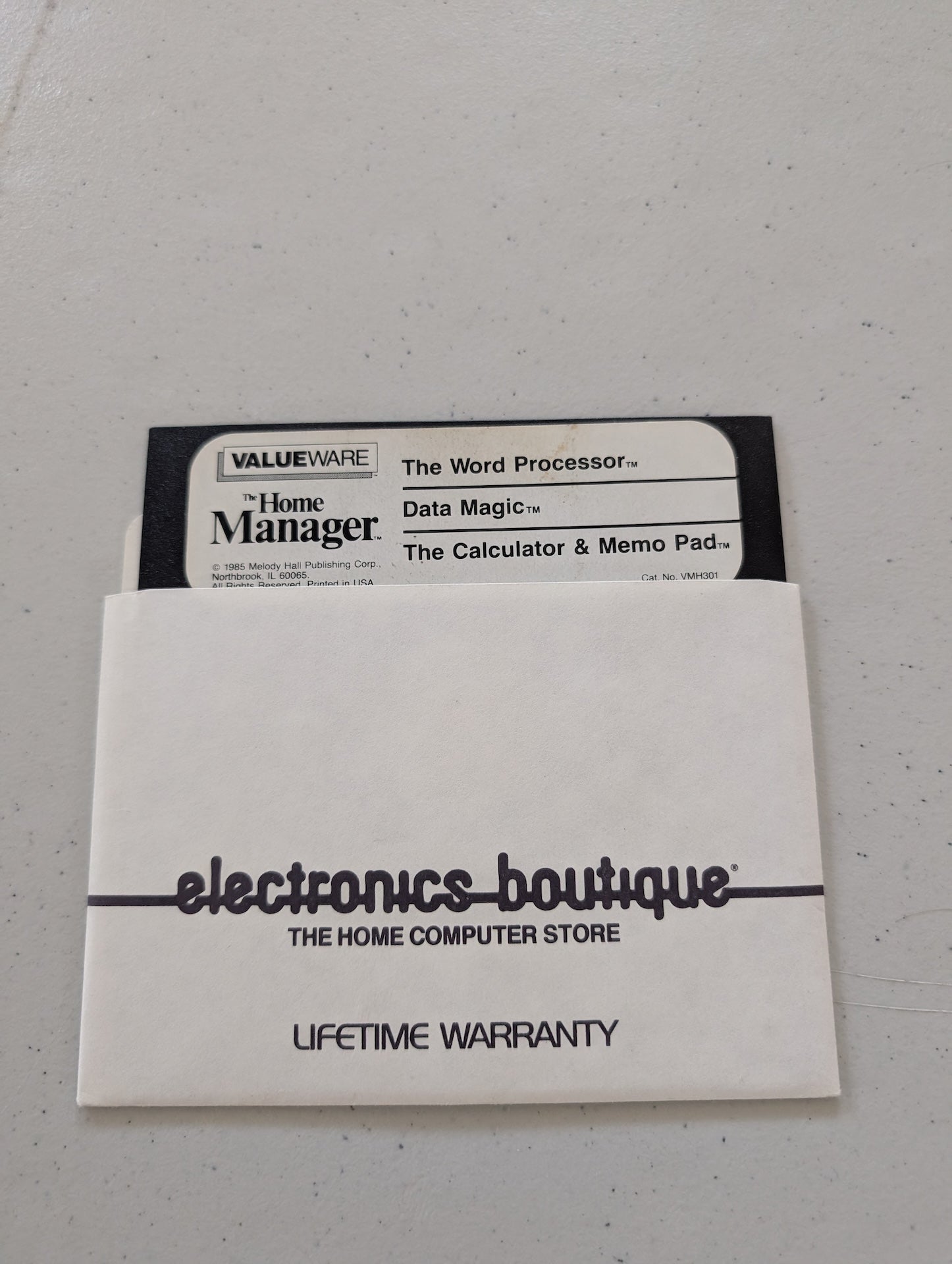 VALUEWARE The Home Manager software package from 1985, featuring The Word Processor, Data Magic, and The Calculator & Memo Pad