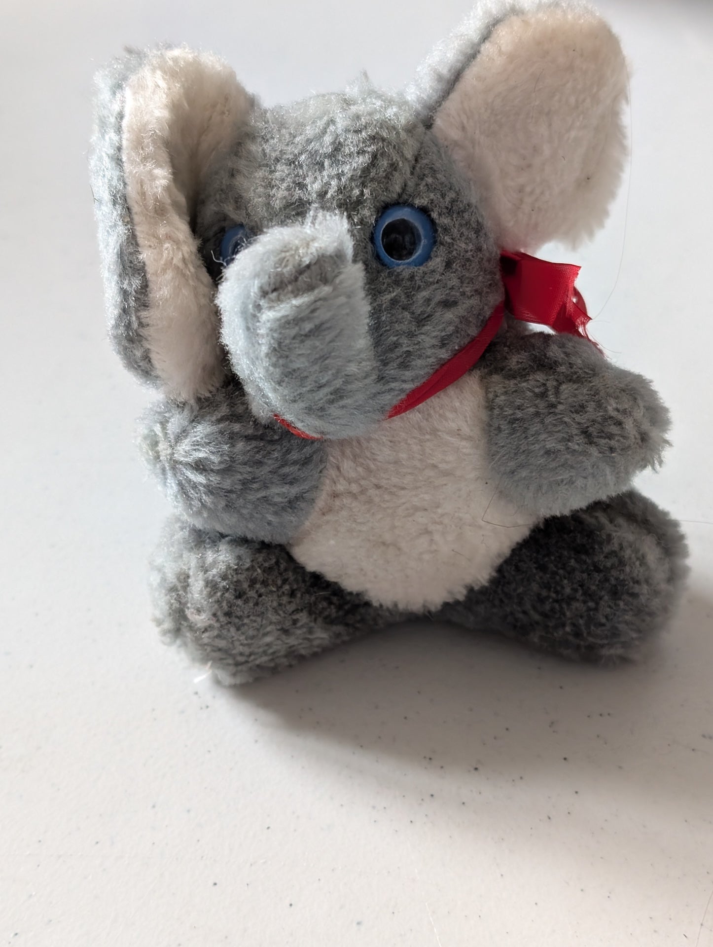 Vintage Elephant plushie- Unbranded Plush Toy (Gray, White, 1980s, Elephant)