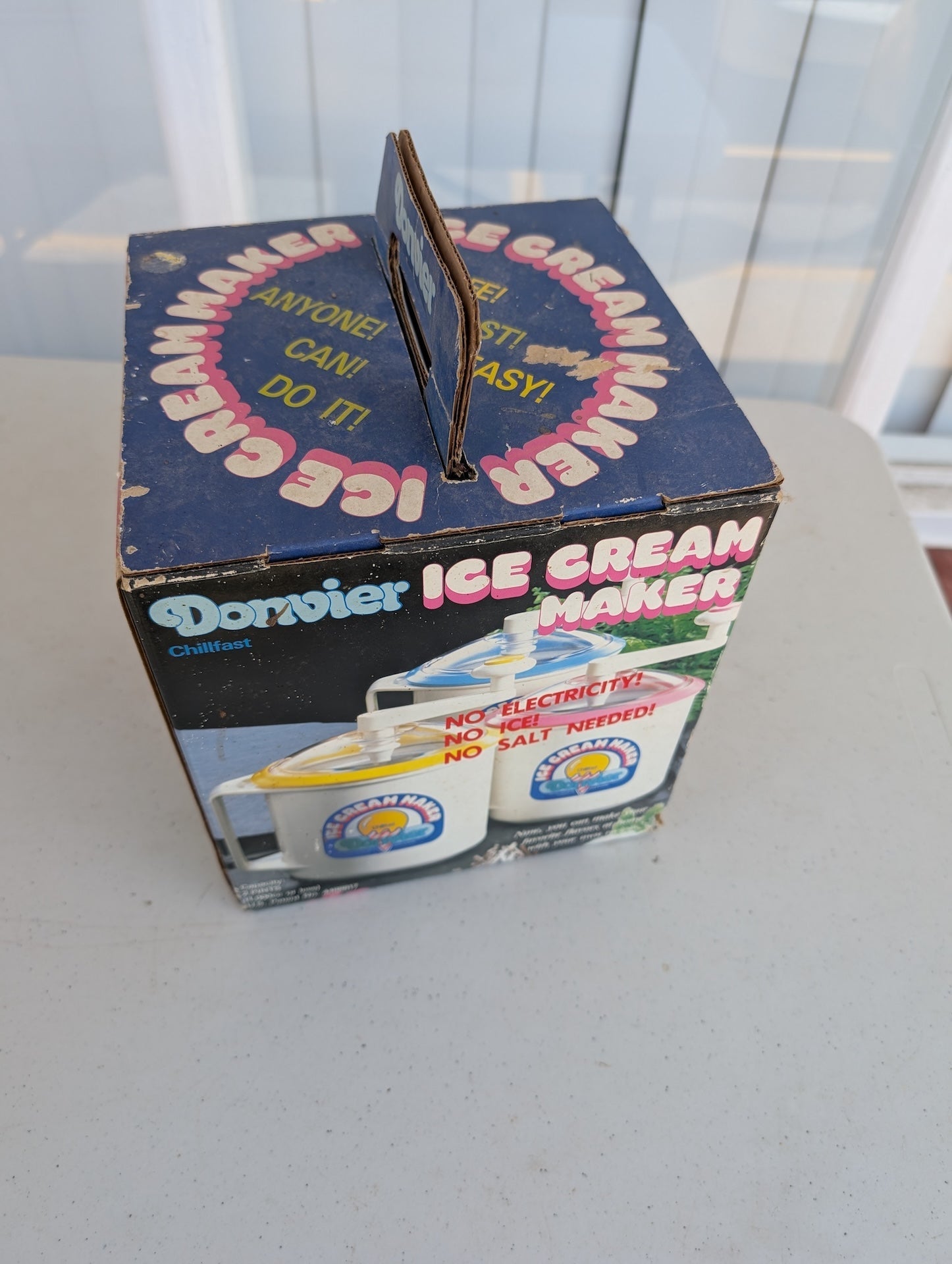Donvier Ice Cream Maker Chillfast 1 quart in box