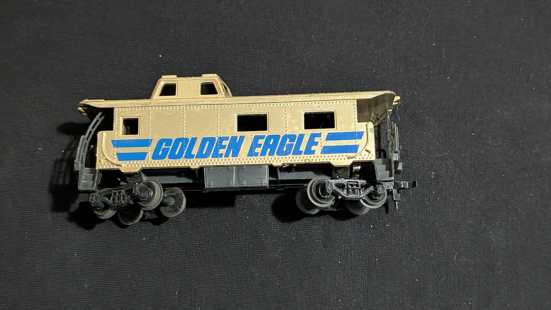 Golden Eagle Caboose Caboose likely from Tyco - 1970s HO Scale Model Train (Plastic, Metal Caboose, Not Applicable, Gold, Blue)
