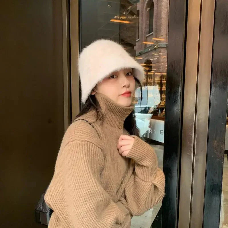 Plush fisherman hat autumn and winter basin hat round head plush high-end feeling face white bucket hat for ladies