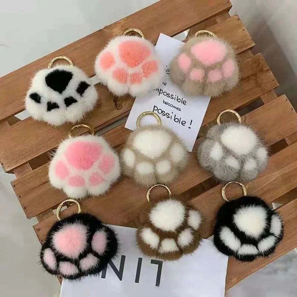 Cat Paw Plush Keychain – Cute Fluffy Faux Fur Pendant for Bags & Keys