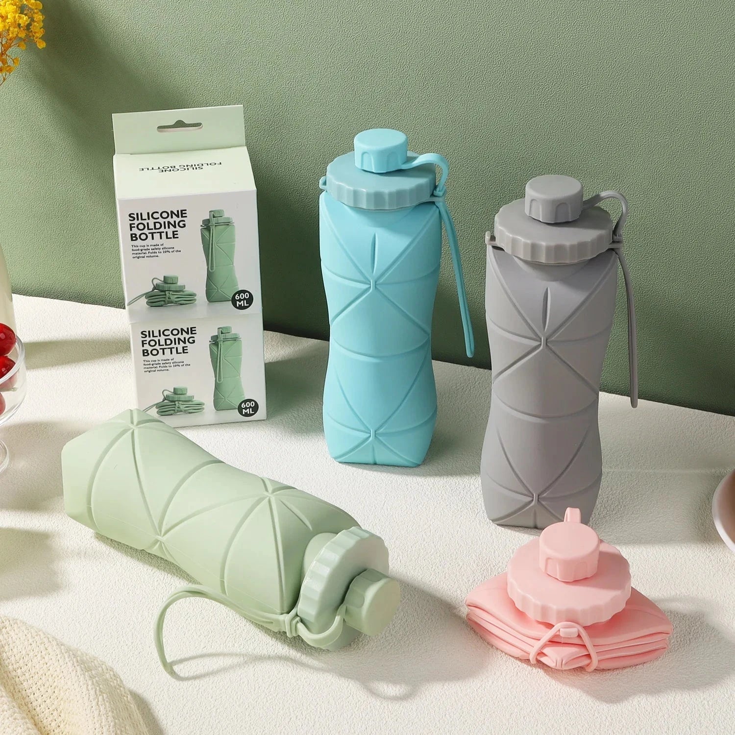 Portable Silicone Folding Water Cup - Scalable Travel Bottle for Outdoors