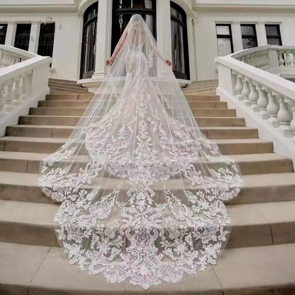Beautiful Royal Bridal Veil with Comb Bling Sequins Lace 3M Long Soft Tulle