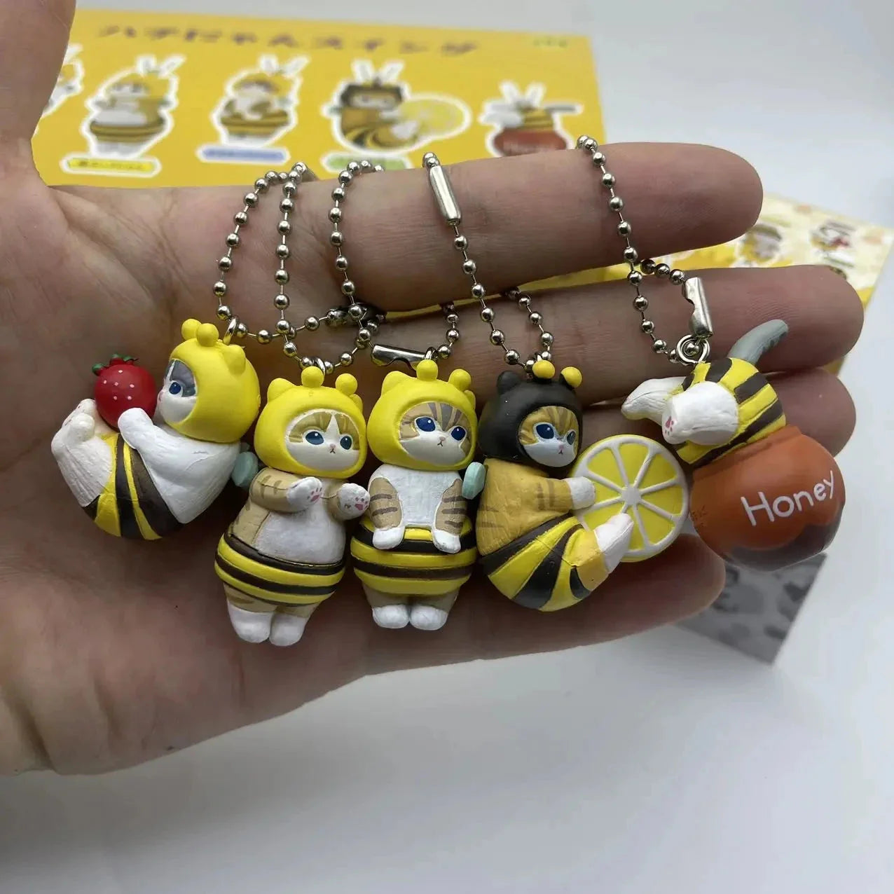 New Mofusand Bee Shaped Blind Box Twisted Egg Bee Cat Anime Figure Ornament Cute Doll Handmade Model Decor Toy Kid Birthday Gift