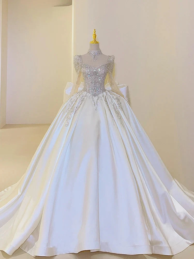 Satin Wedding Dress with Square Collar Lace up Luxury Bridal Ball Gown Floor-Length off the Shoulder with Train