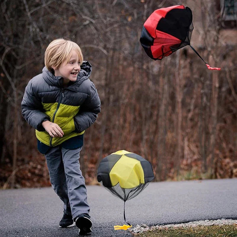 Kids Outdoor Parachute Toy – Tangle-Free Flying Fun Gift for Boys & Girls