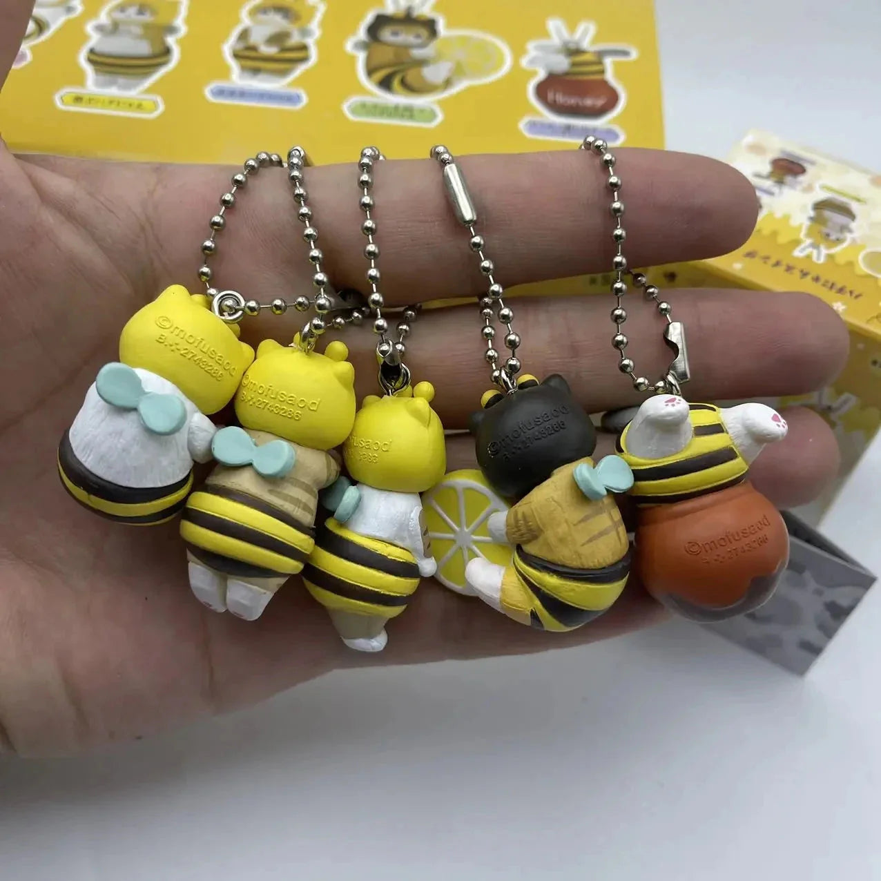 New Mofusand Bee Shaped Blind Box Twisted Egg Bee Cat Anime Figure Ornament Cute Doll Handmade Model Decor Toy Kid Birthday Gift