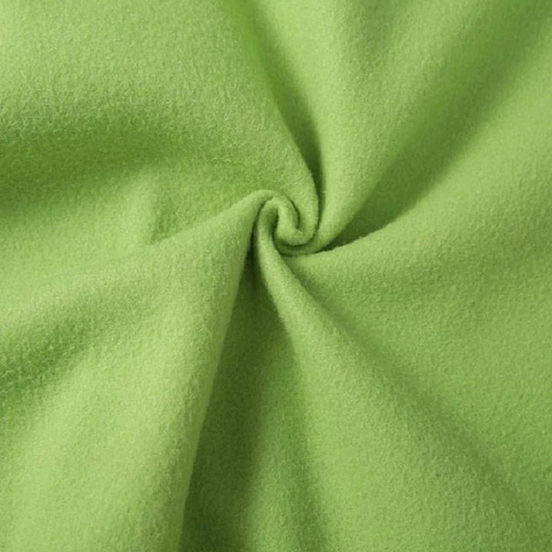 Women’s Feather Print Hoodie – Plus Velvet Loose Sweatshirt for Autumn & Winter Casual Wear
