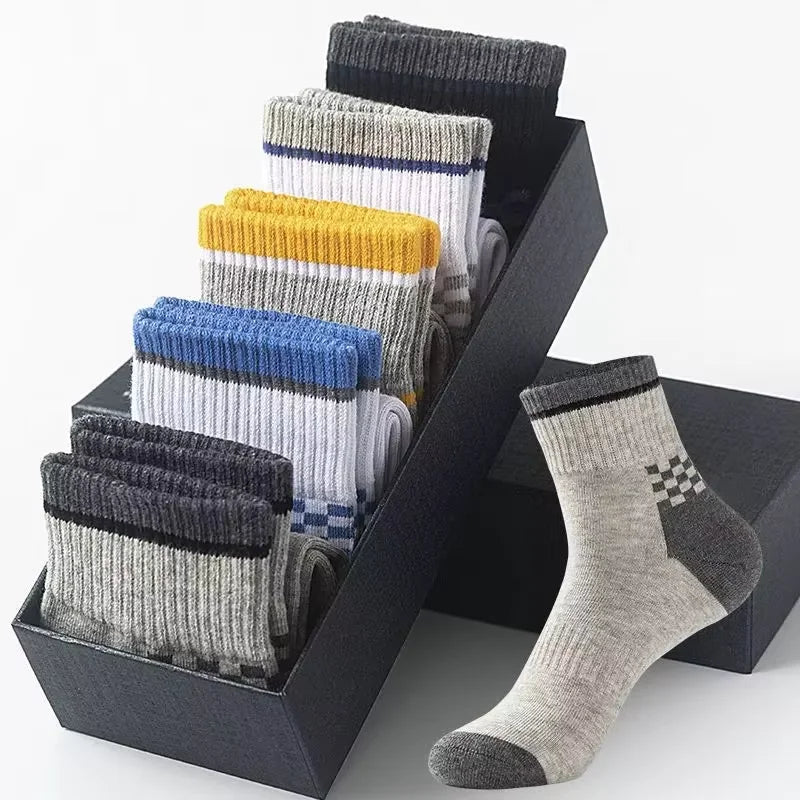 10PCS Men’s Mid-Calf Cotton Socks – Solid Color, Versatile for All Seasons